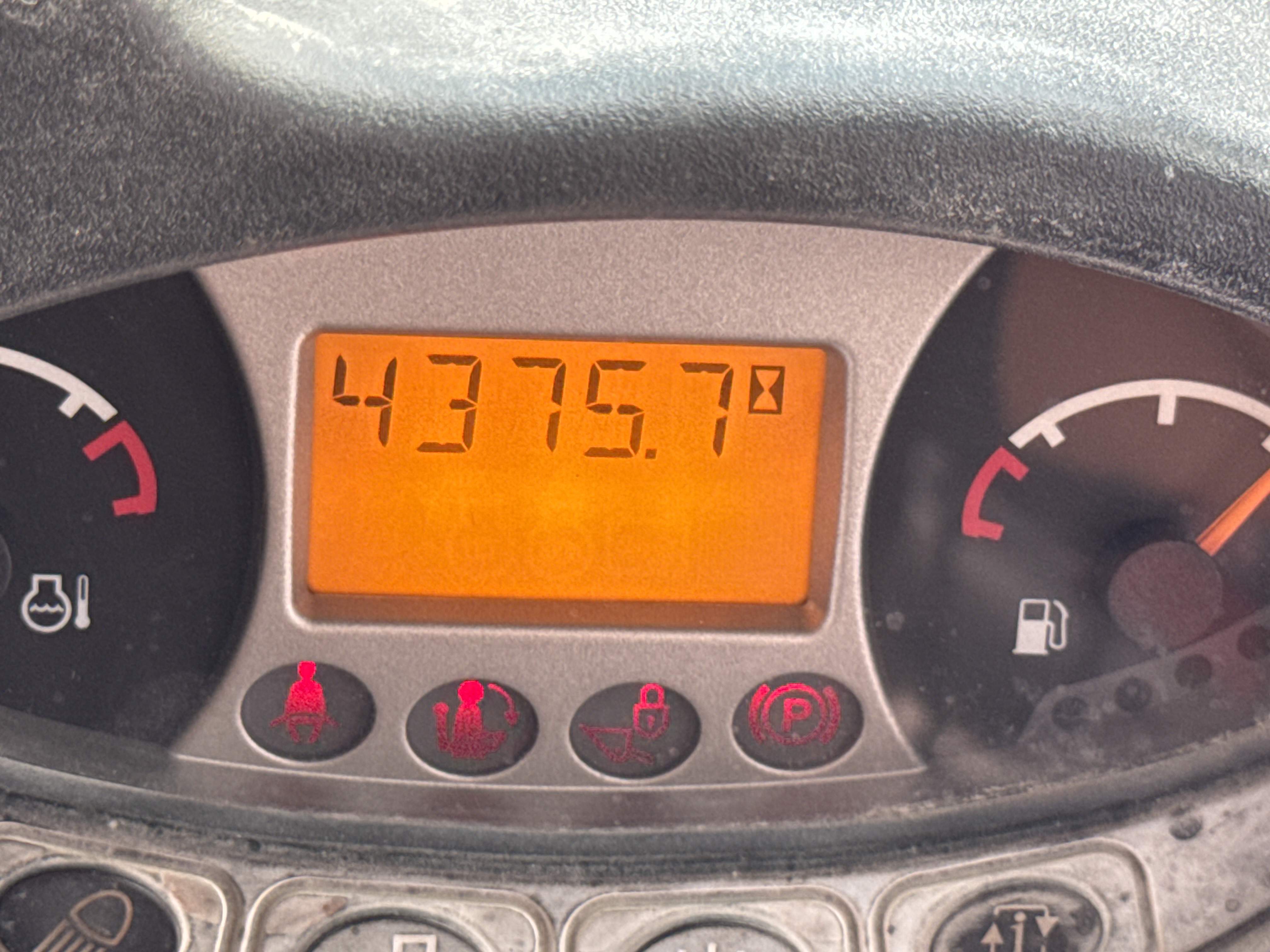 SSL-007-Bobcat-S510-skid-steer-loader-inspection-general-hour-meter