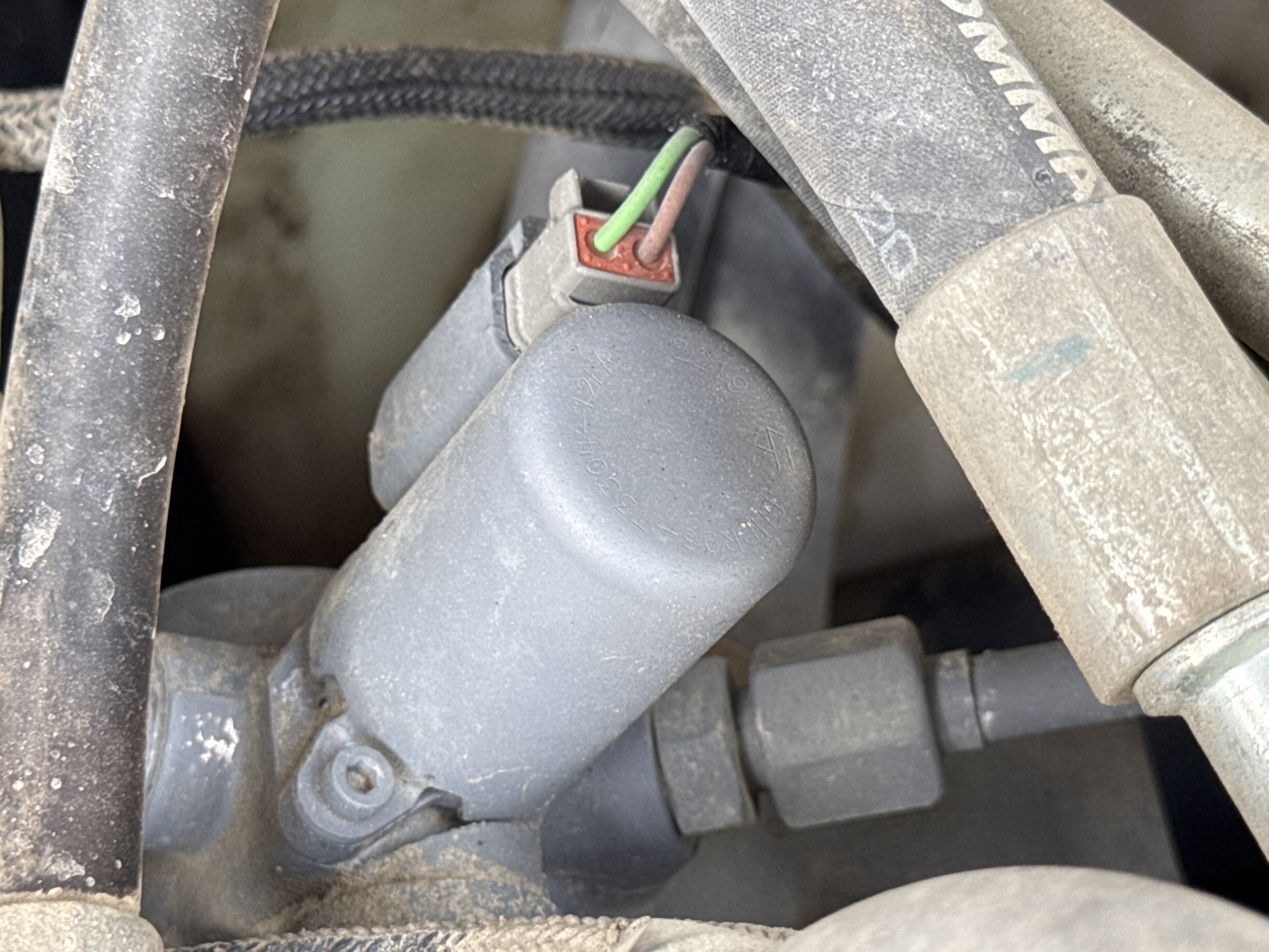 SSL-007-Bobcat-S510-skid-steer-loader-inspection-hydraulics-wiring-harness-2