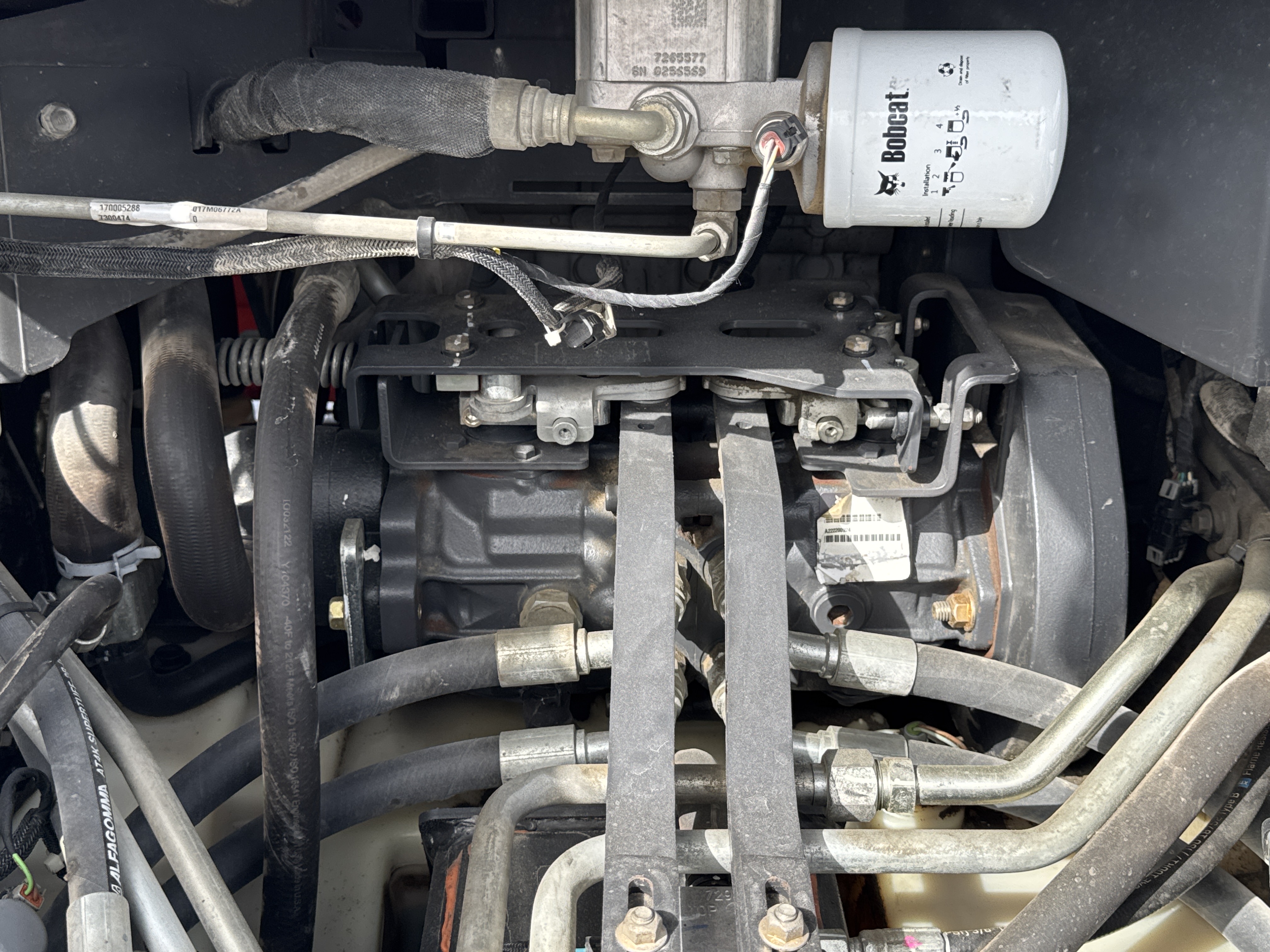 SSL-008-Bobcat-S510-skid-steer-loader-inspection-hydraulics-hydraulic-pump-1