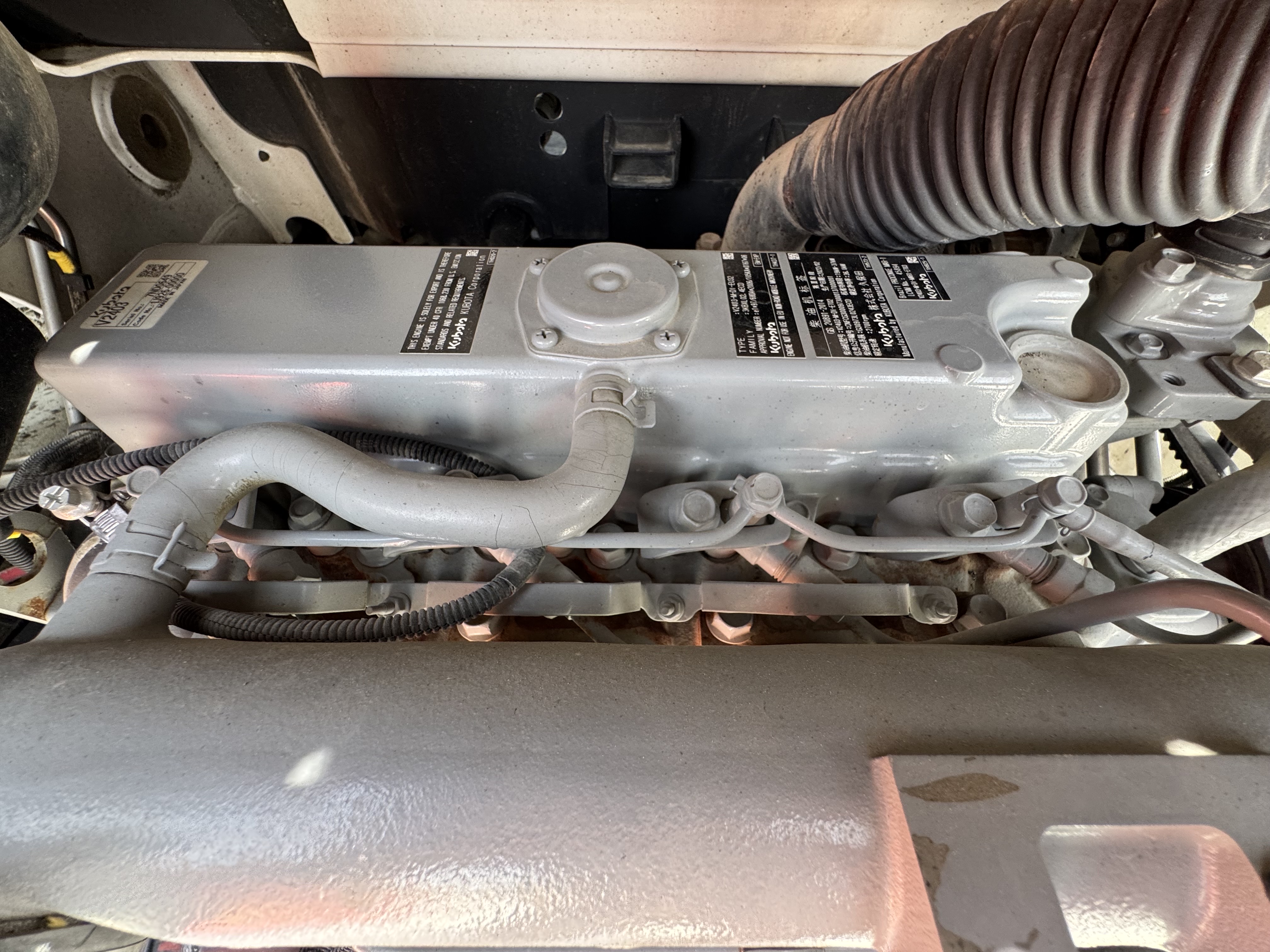 SSL-008-Bobcat-S510-skid-steer-loader-inspection-engine-fuel-leaks-3