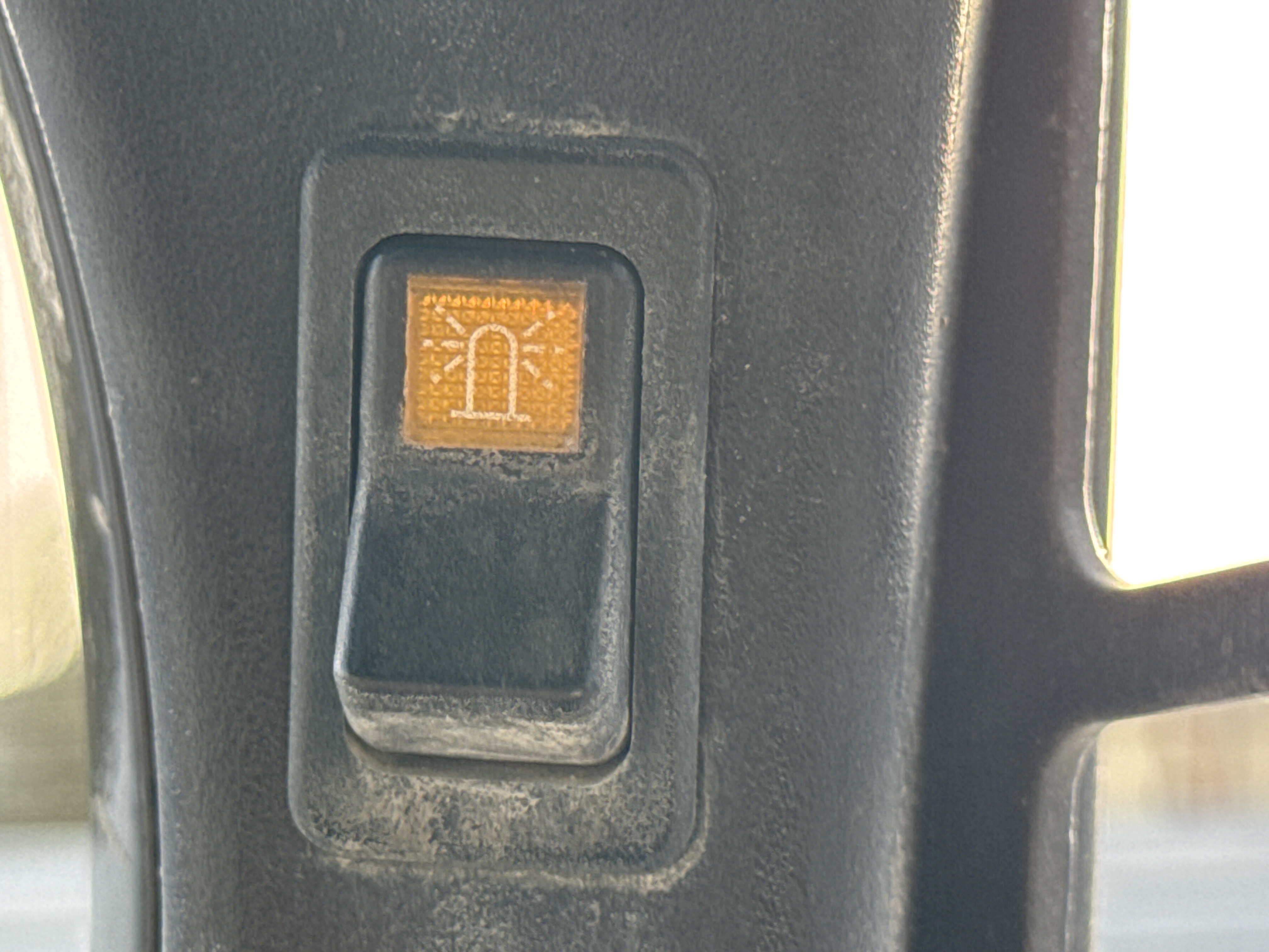SSL-008-Bobcat-S510-skid-steer-loader-inspection-cabin-electronic-instrument-board-3