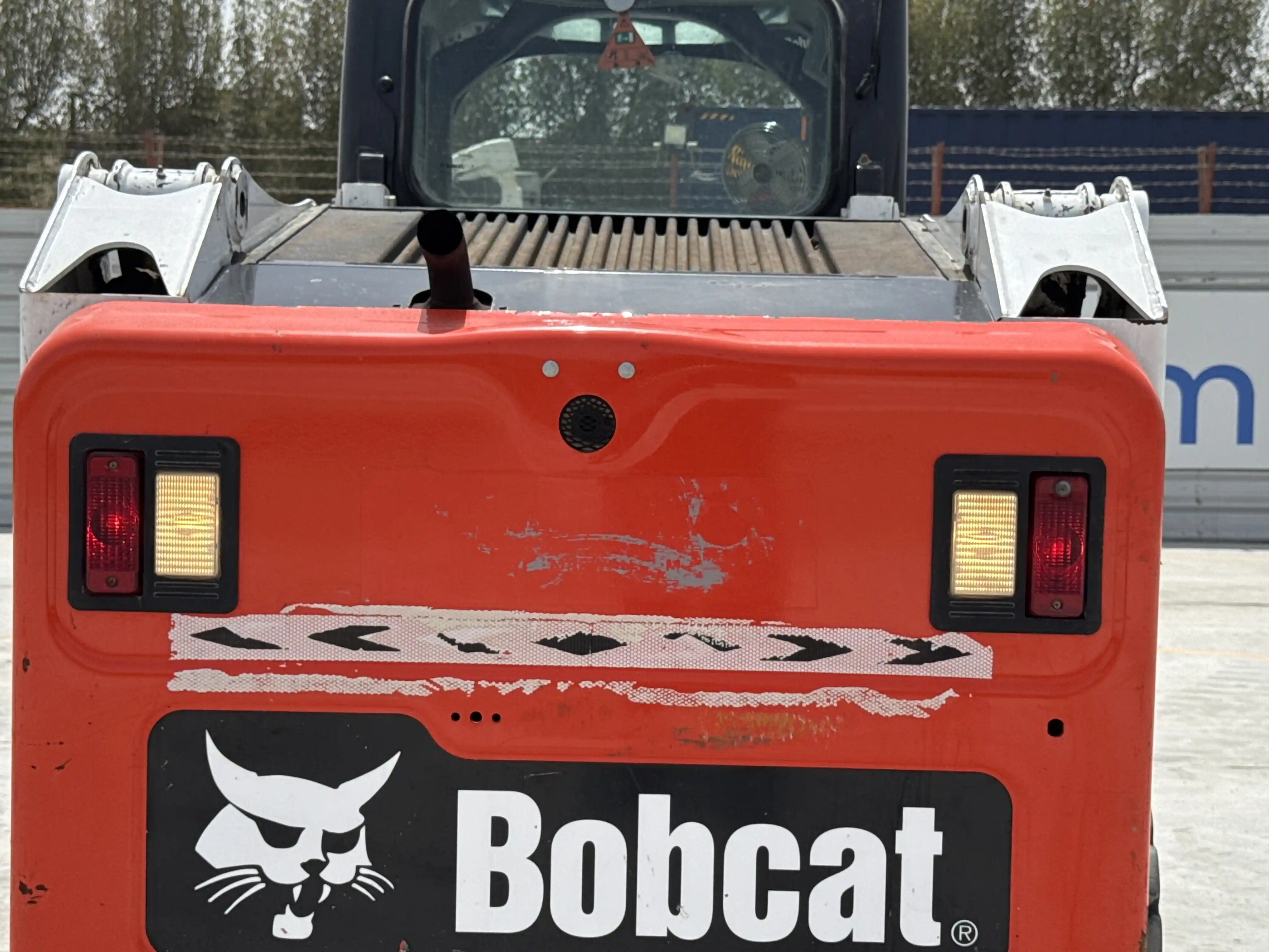 SSL-007-Bobcat-S510-skid-steer-loader-inspection-electronics-lights-and-signals-2