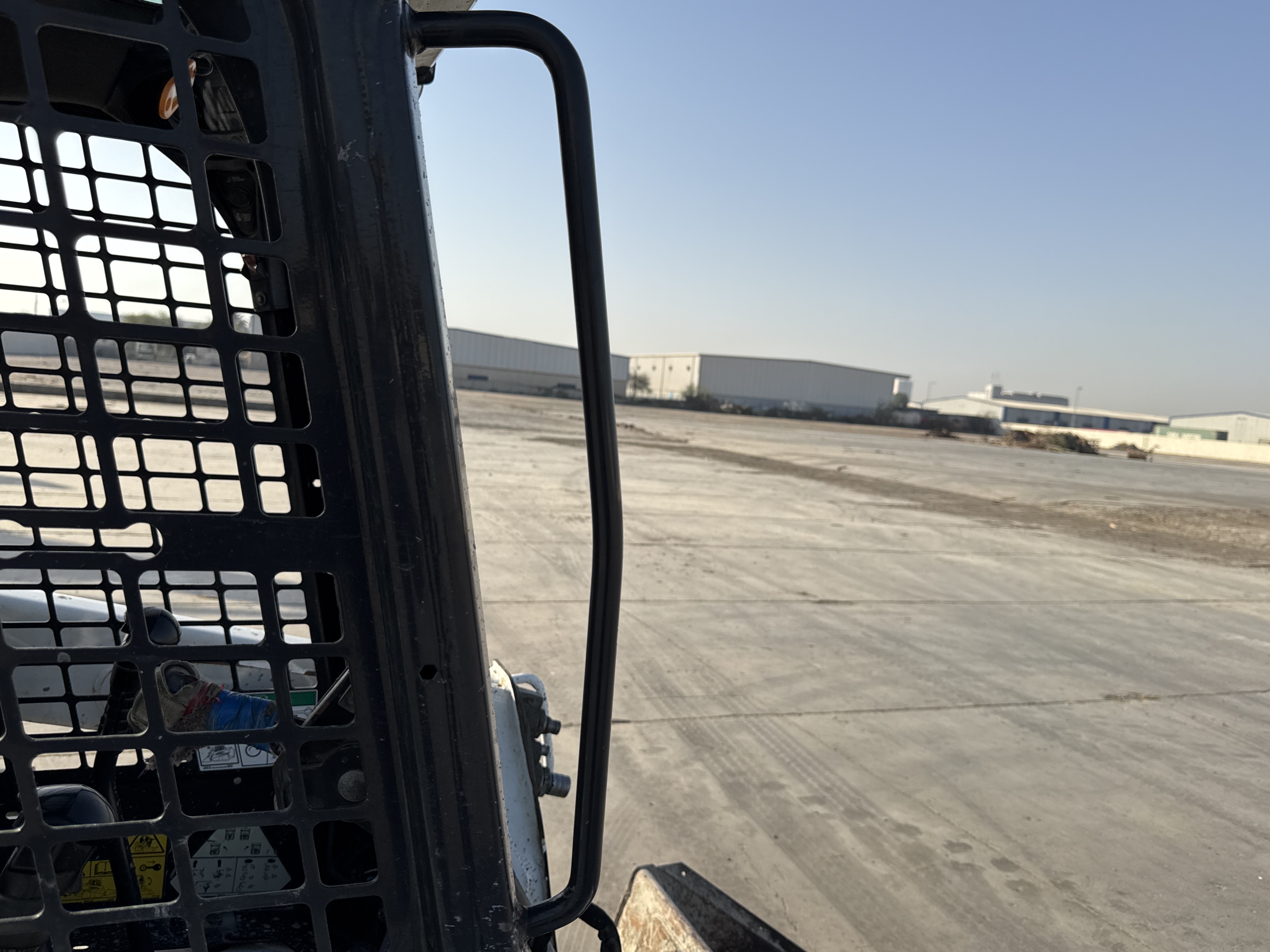 SSL-009-Bobcat-S510-skid-steer-loader-inspection-structure-handrails-1