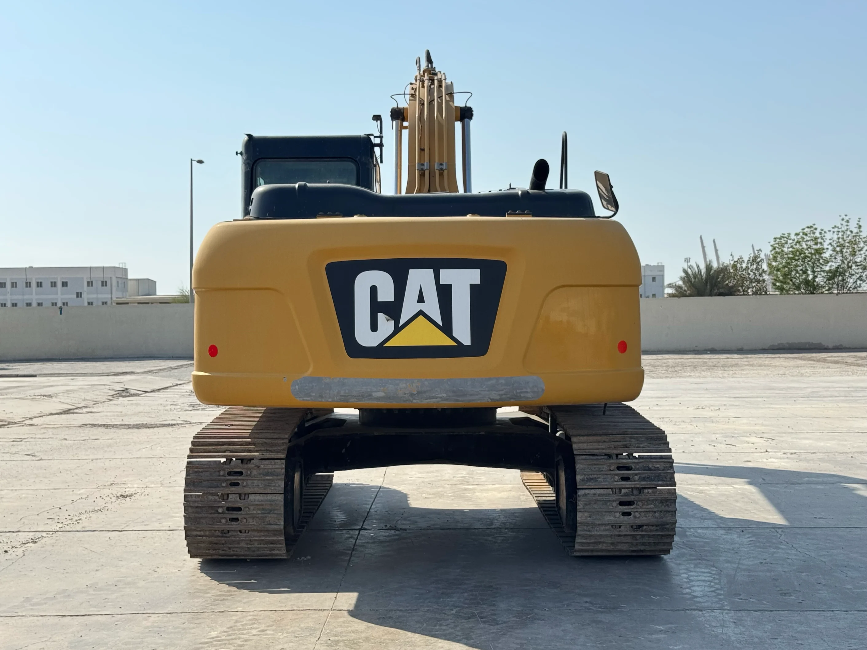 MDX-002-Cat-323D3-medium-excavator-inspection-structure-paint-2