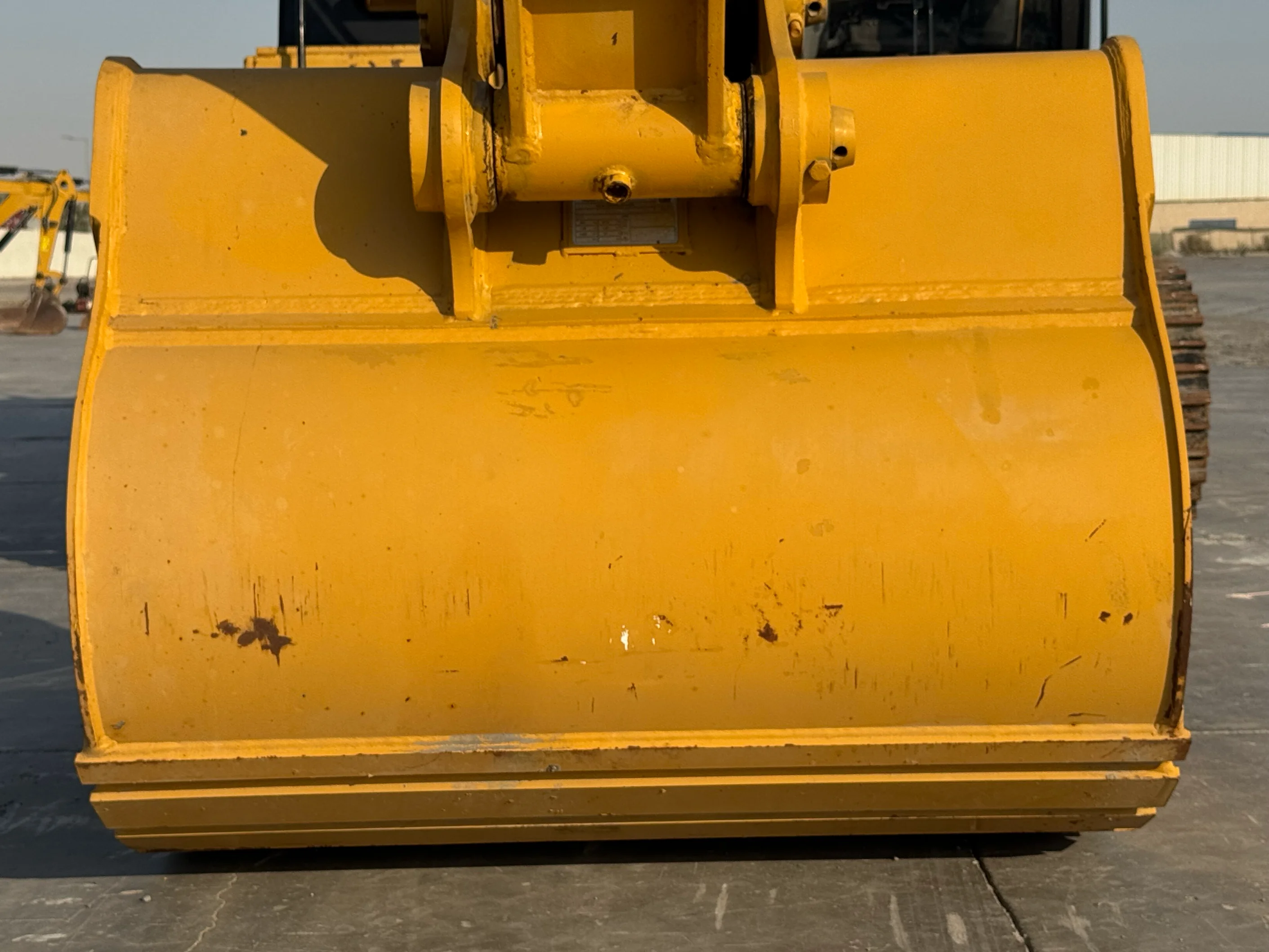 MDX-002-Cat-323D3-medium-excavator-inspection-attachment-excavator-bucket-3