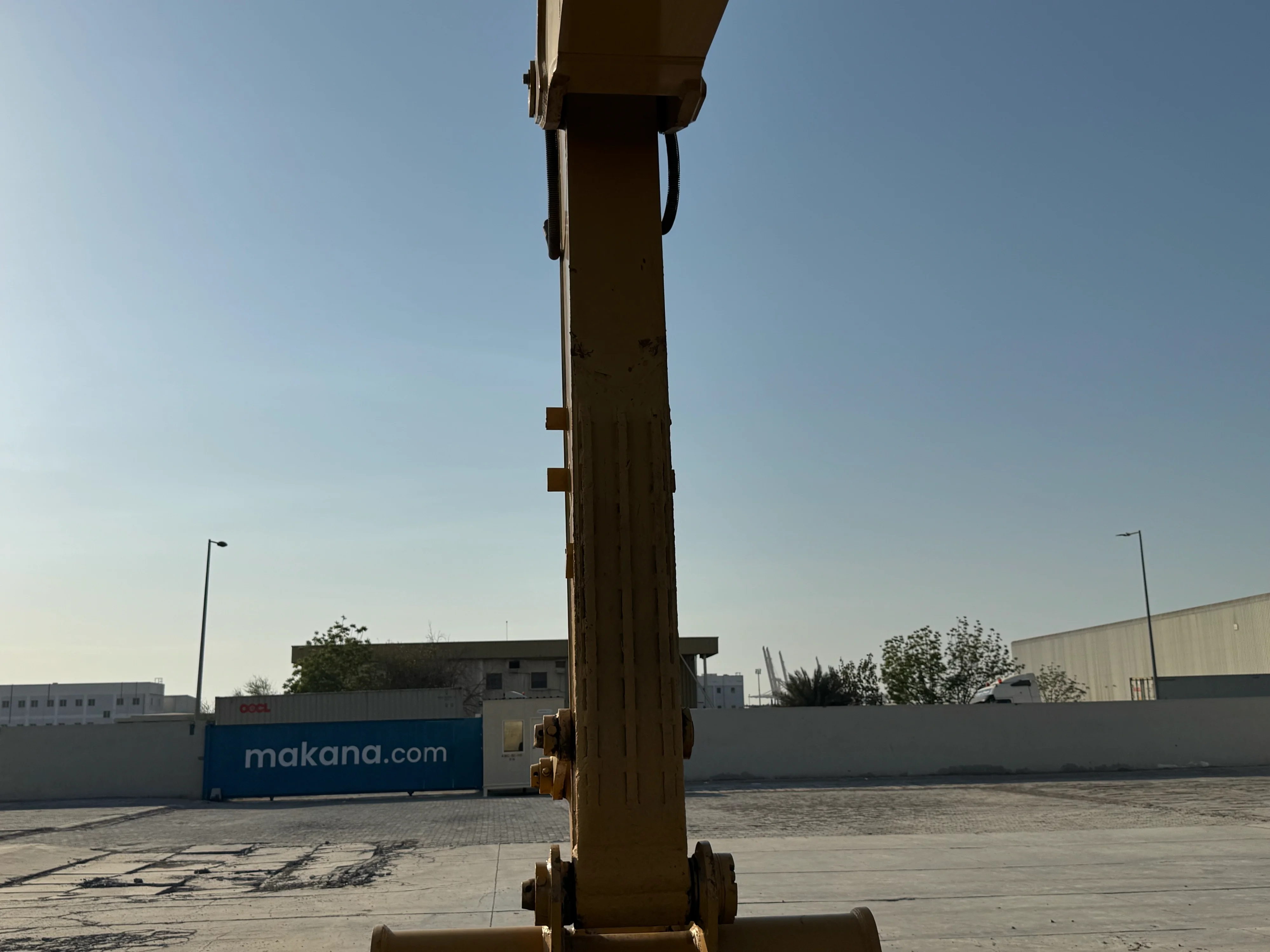 MDX-002-Cat-323D3-medium-excavator-inspection-chassis-stick-2
