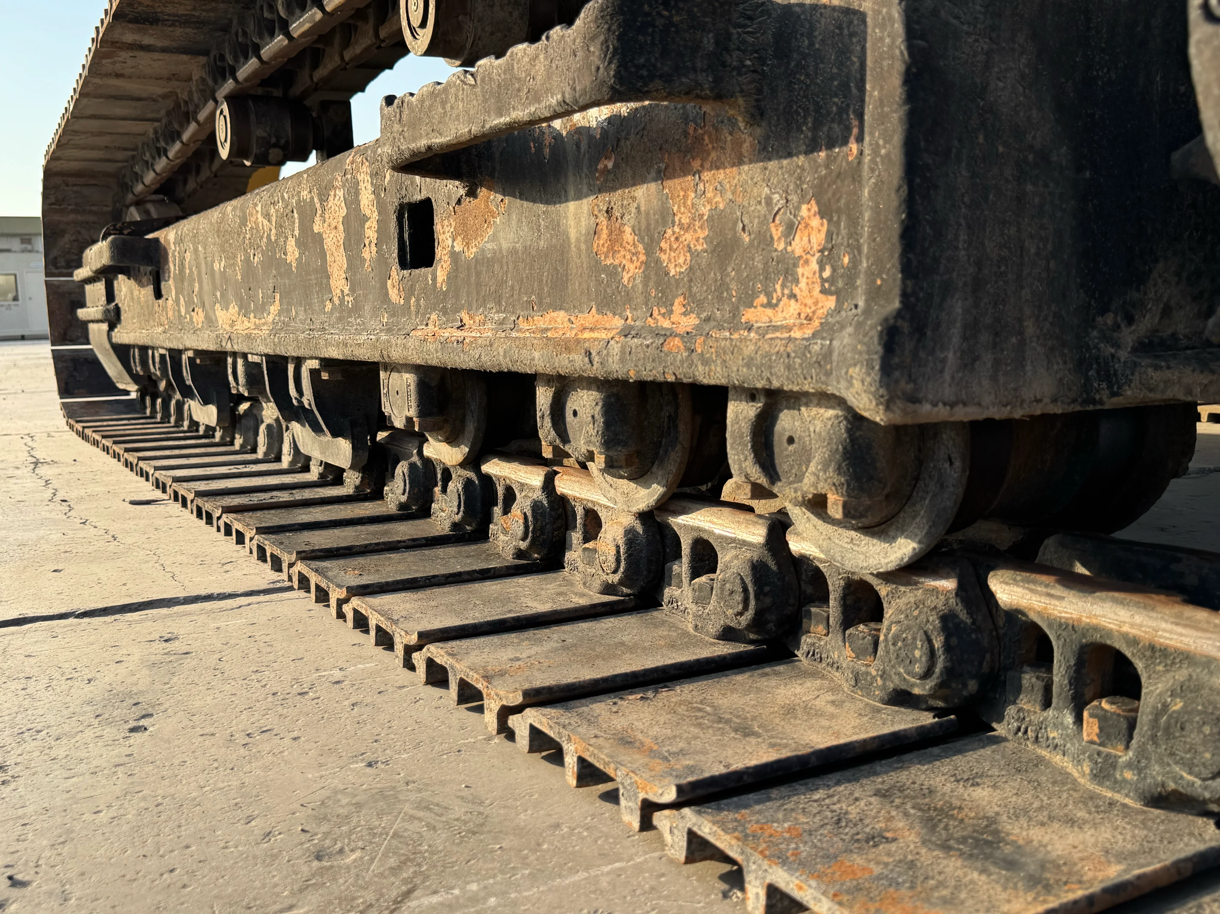 MDX-002-Cat-323D3-medium-excavator-inspection-undercarriage-left-track-rollers-2