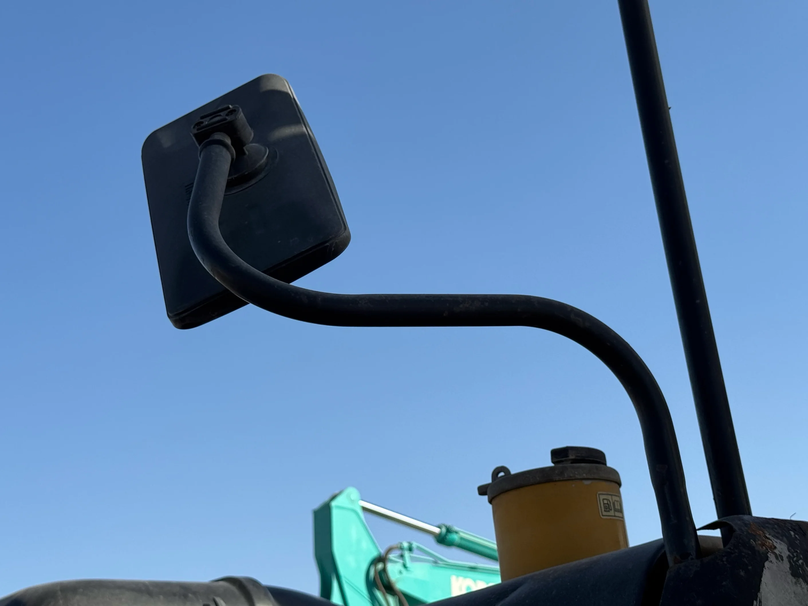 MDX-002-Cat-323D3-medium-excavator-inspection-cabin-mirrors-1