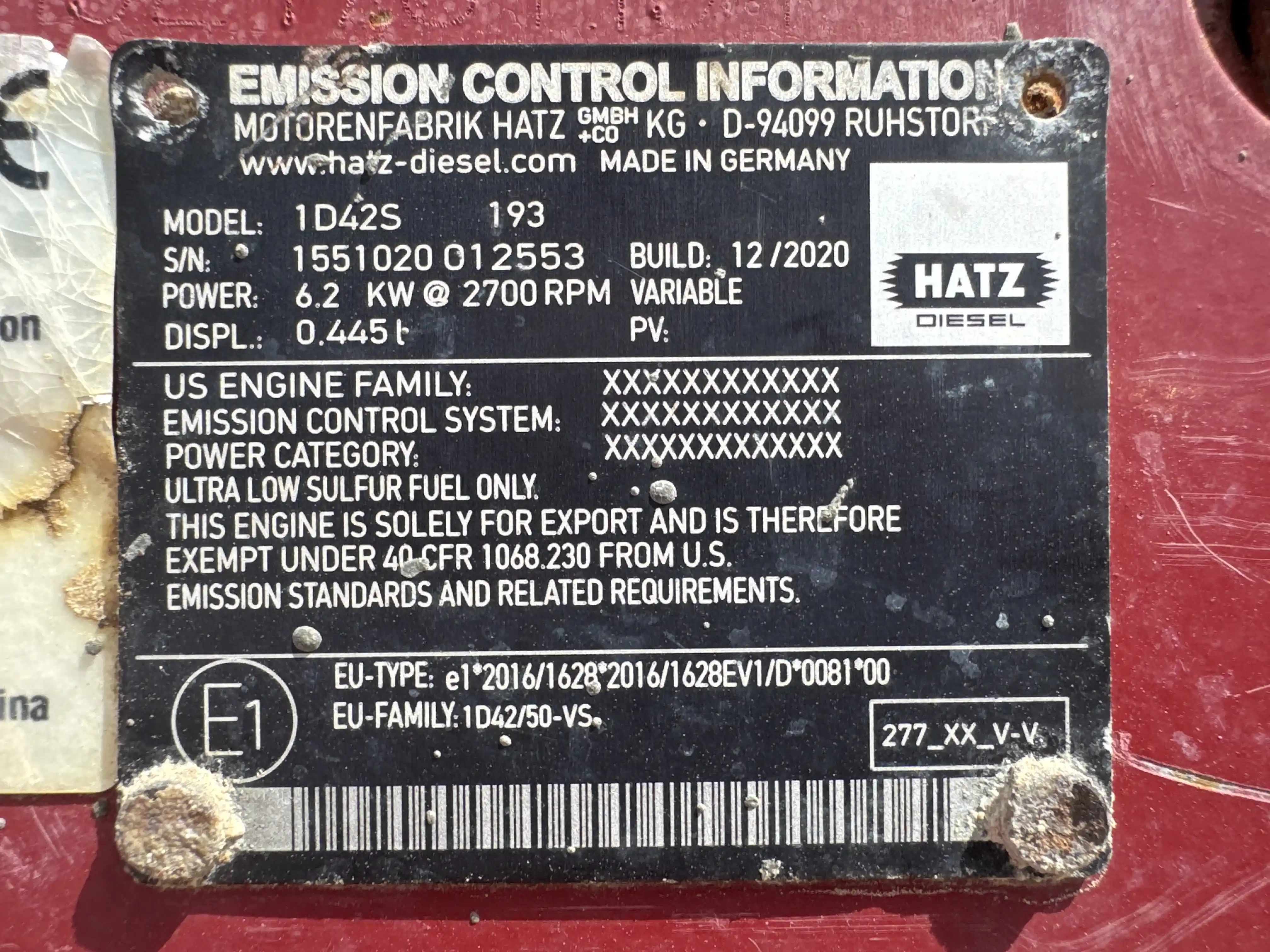 WBC-002-Dynapac-DTR75-walk-behind-compactor-inspection-general-emissions-label