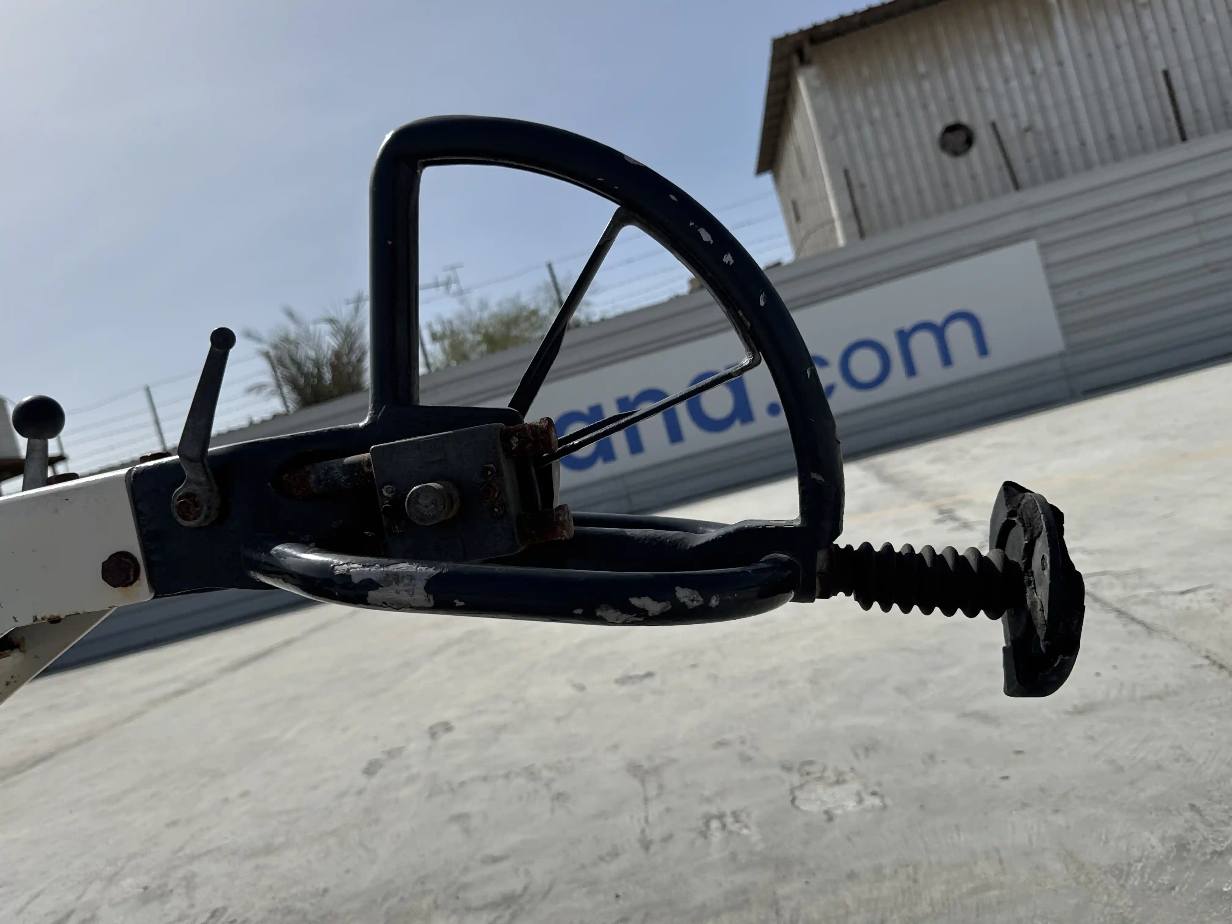 WBC-002-Dynapac-DTR75-walk-behind-compactor-inspection-structure-steering-rod-handle-2