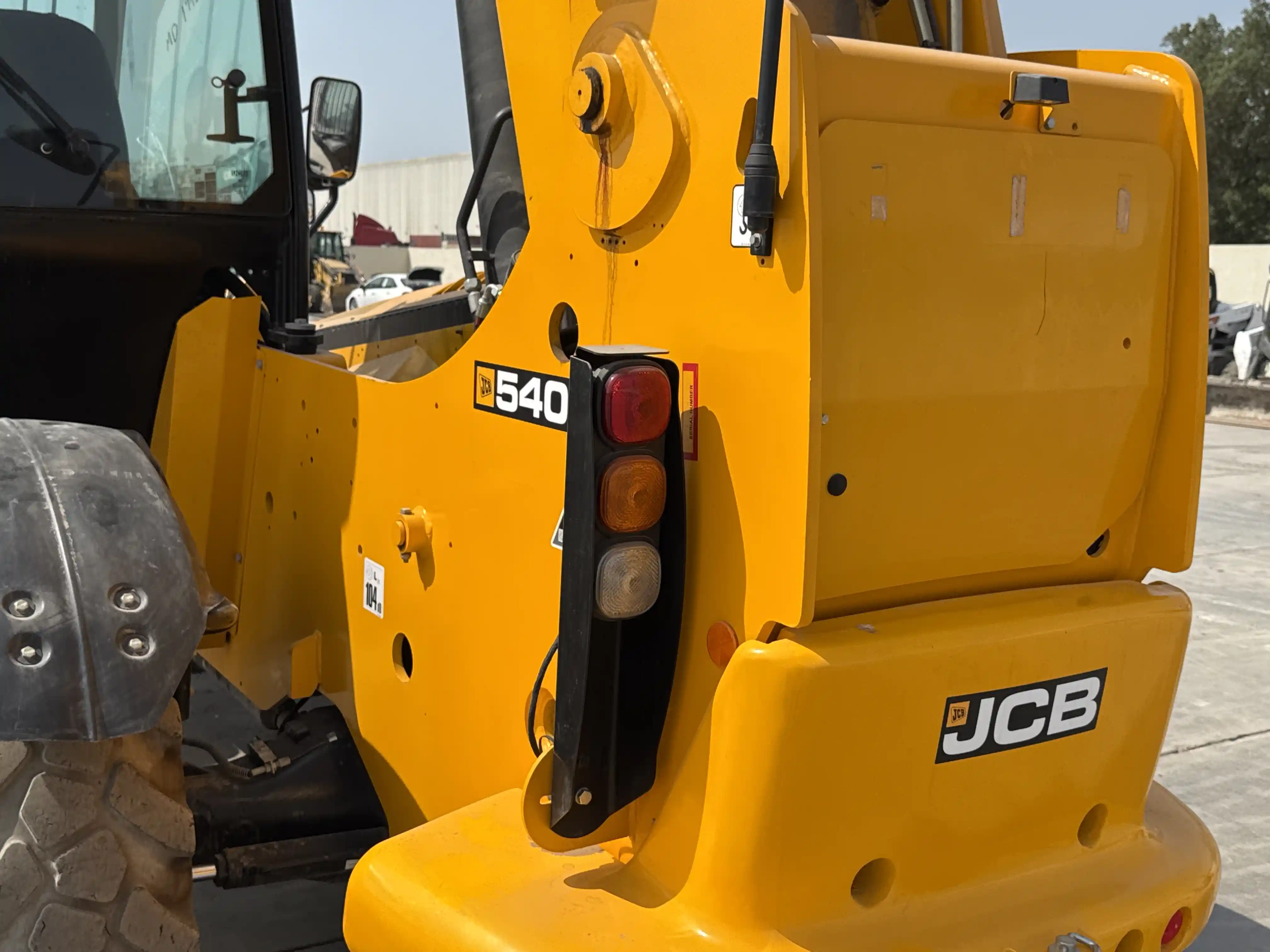THM-001-JCB-540-170-telehandler-inspection-chassis-boom-frame-3