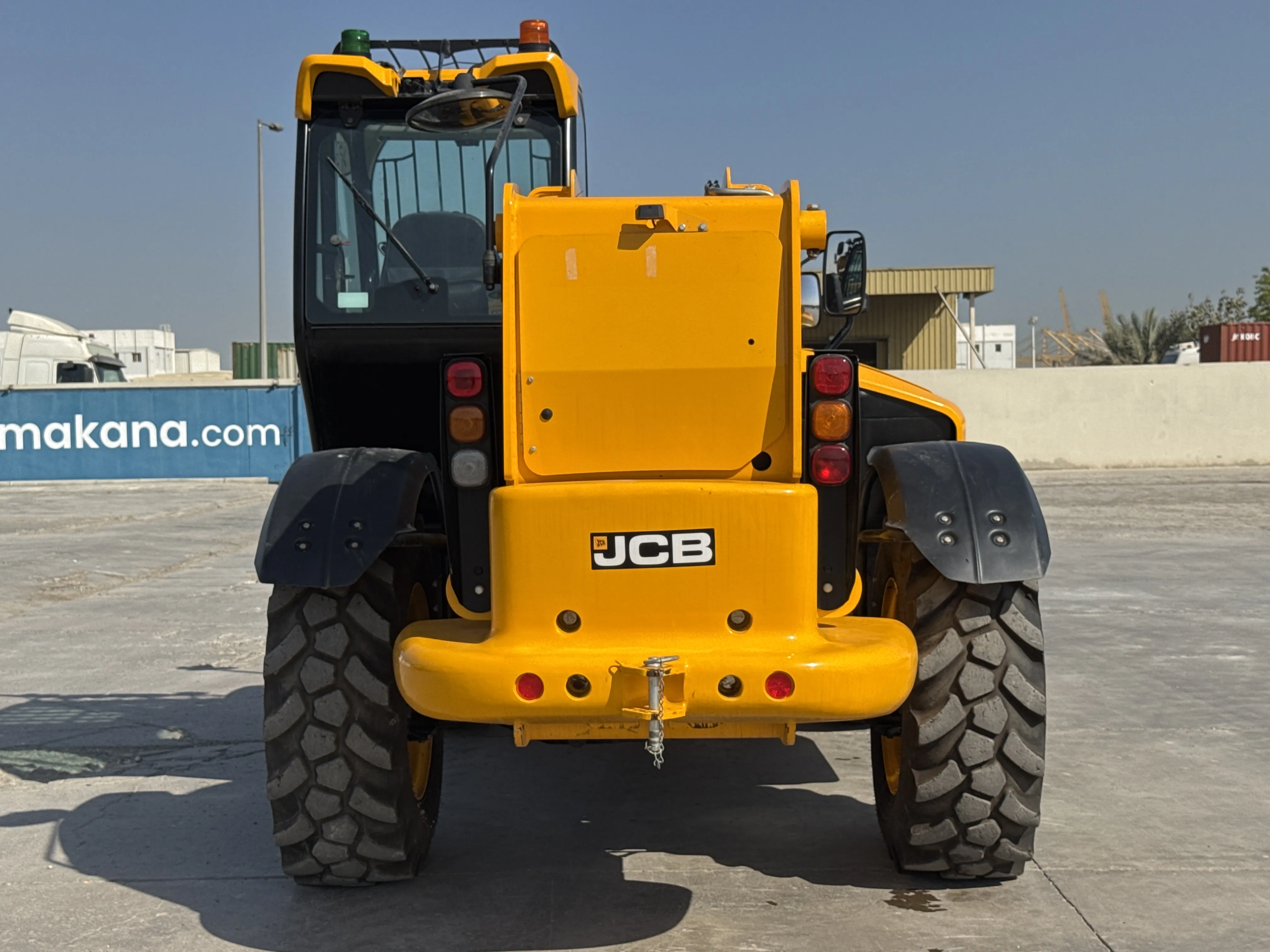 THM-002-JCB-540-170-telehandler-inspection-structure-paint-2