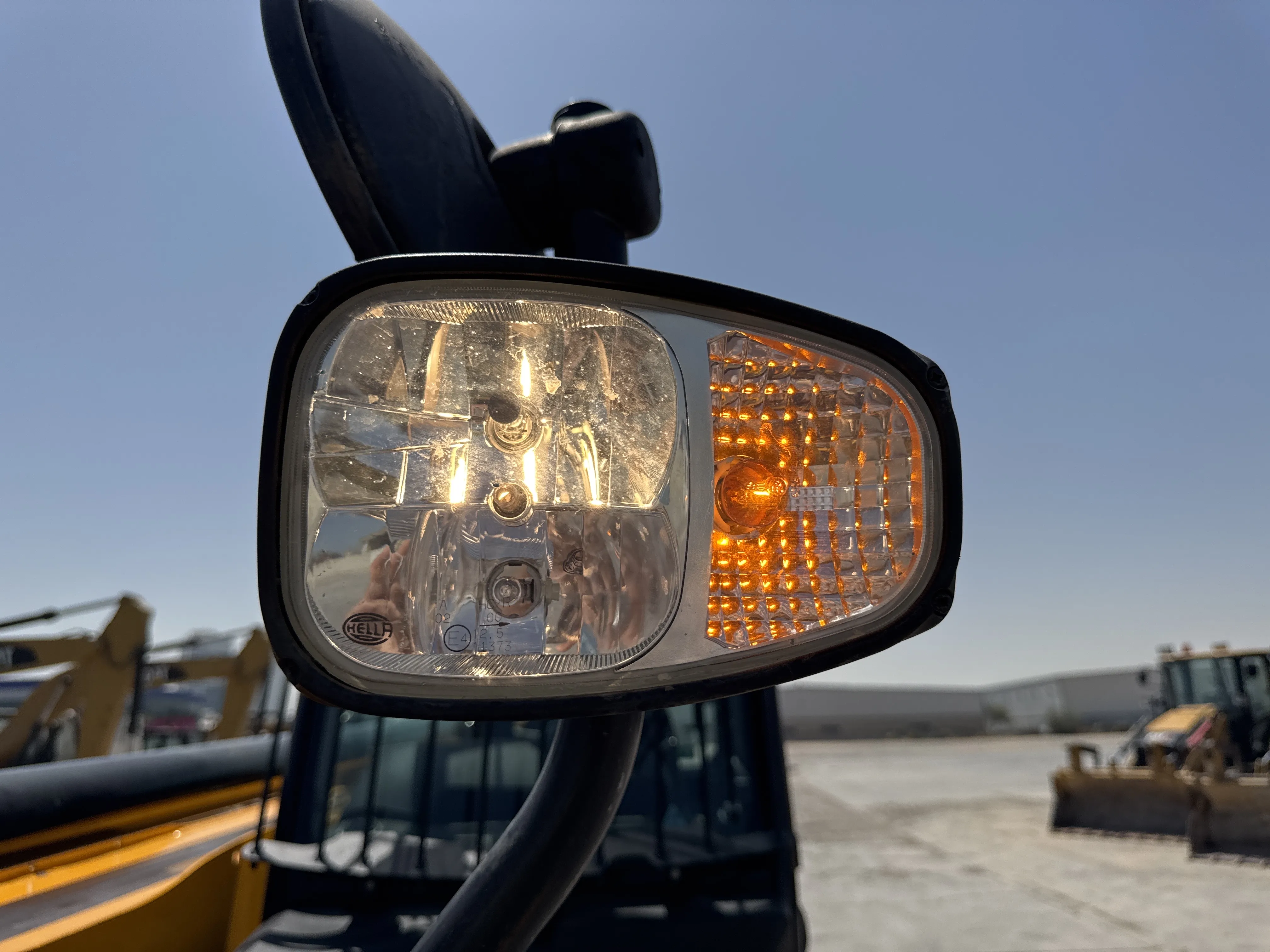 THM-002-JCB-540-170-telehandler-inspection-electronics-lights-and-signals-3