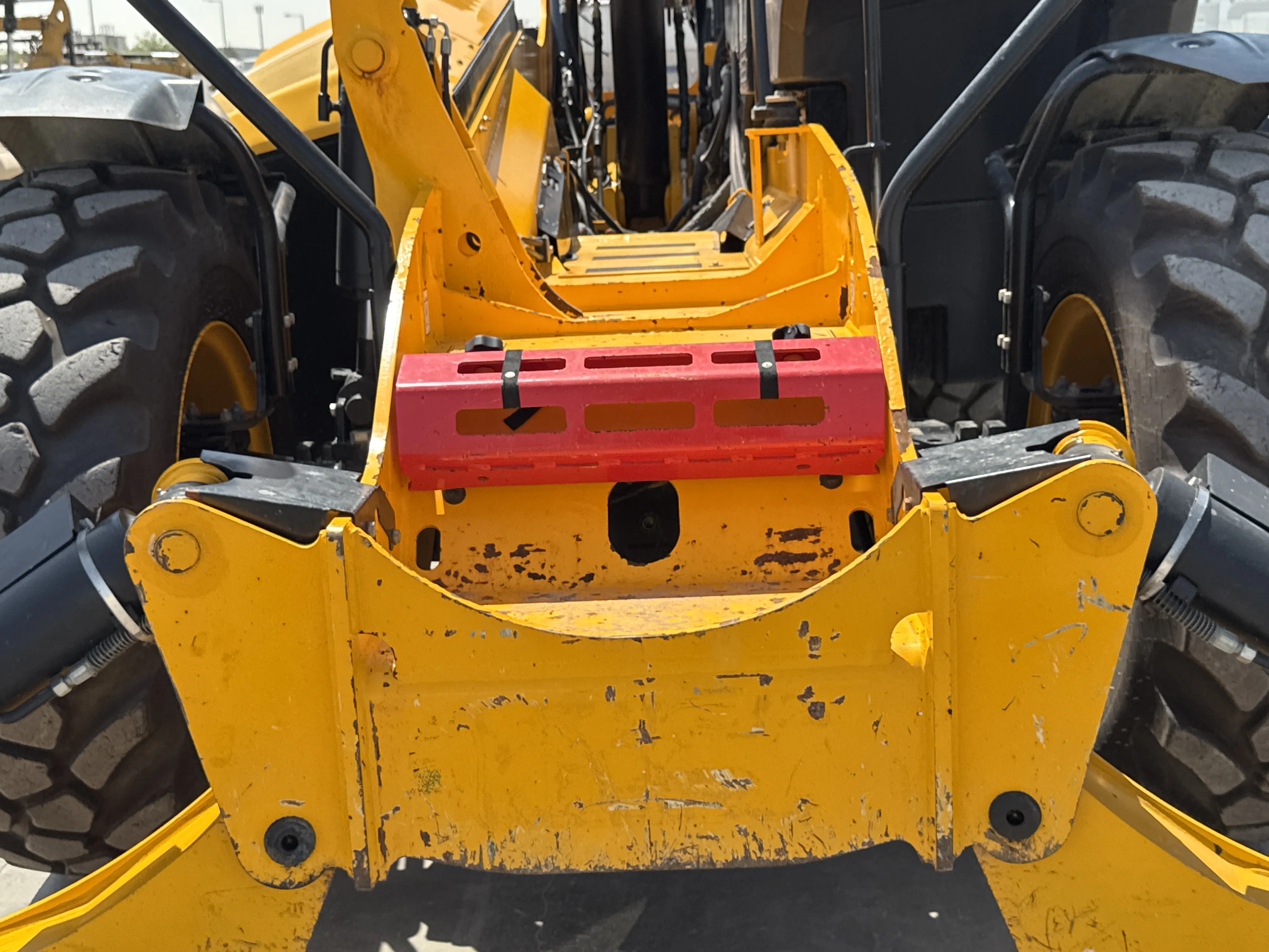 THM-002-JCB-540-170-telehandler-inspection-chassis-boom-frame-1