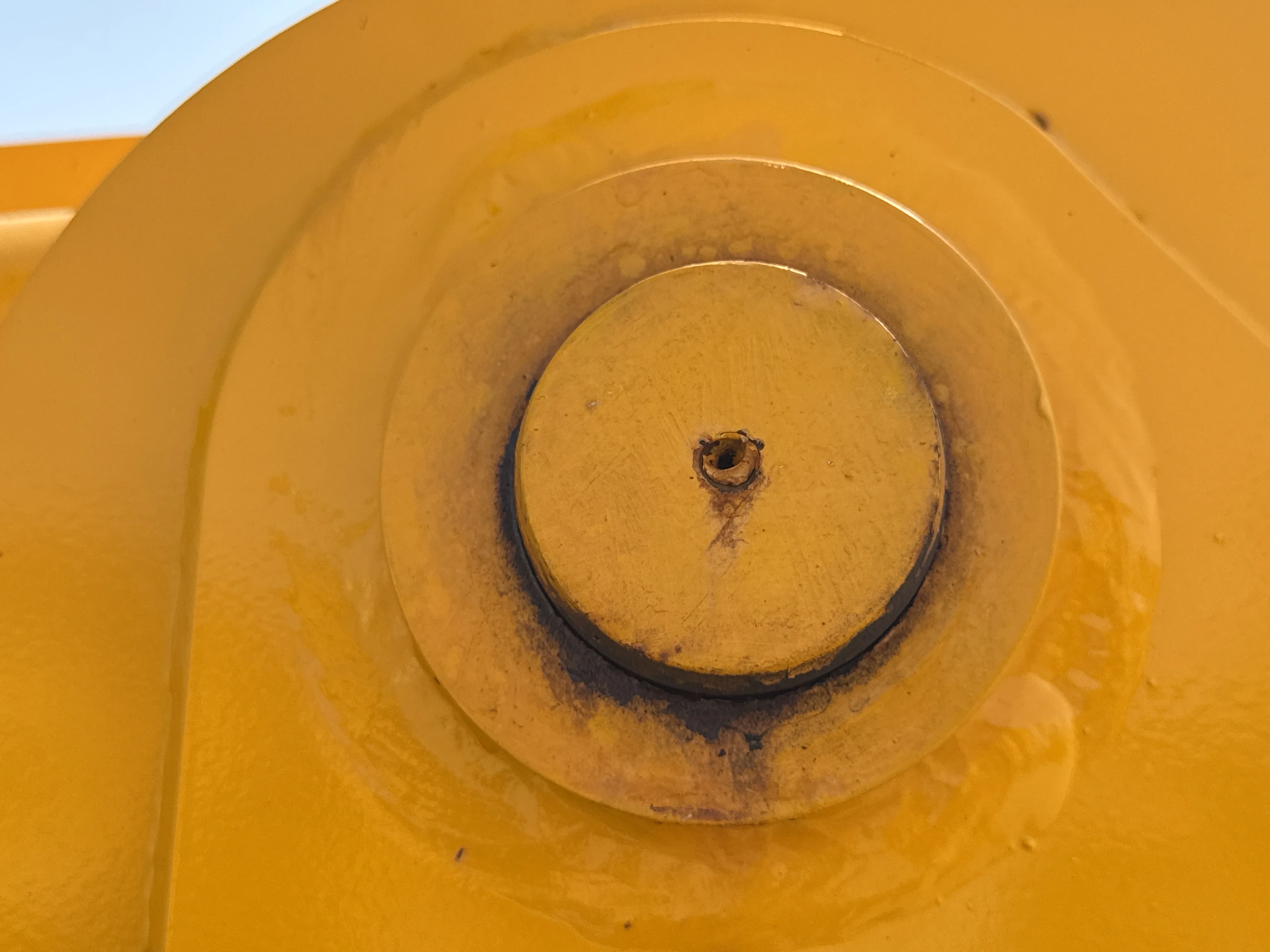 THM-002-JCB-540-170-telehandler-inspection-chassis-boom-base-pin-and-bushings-4
