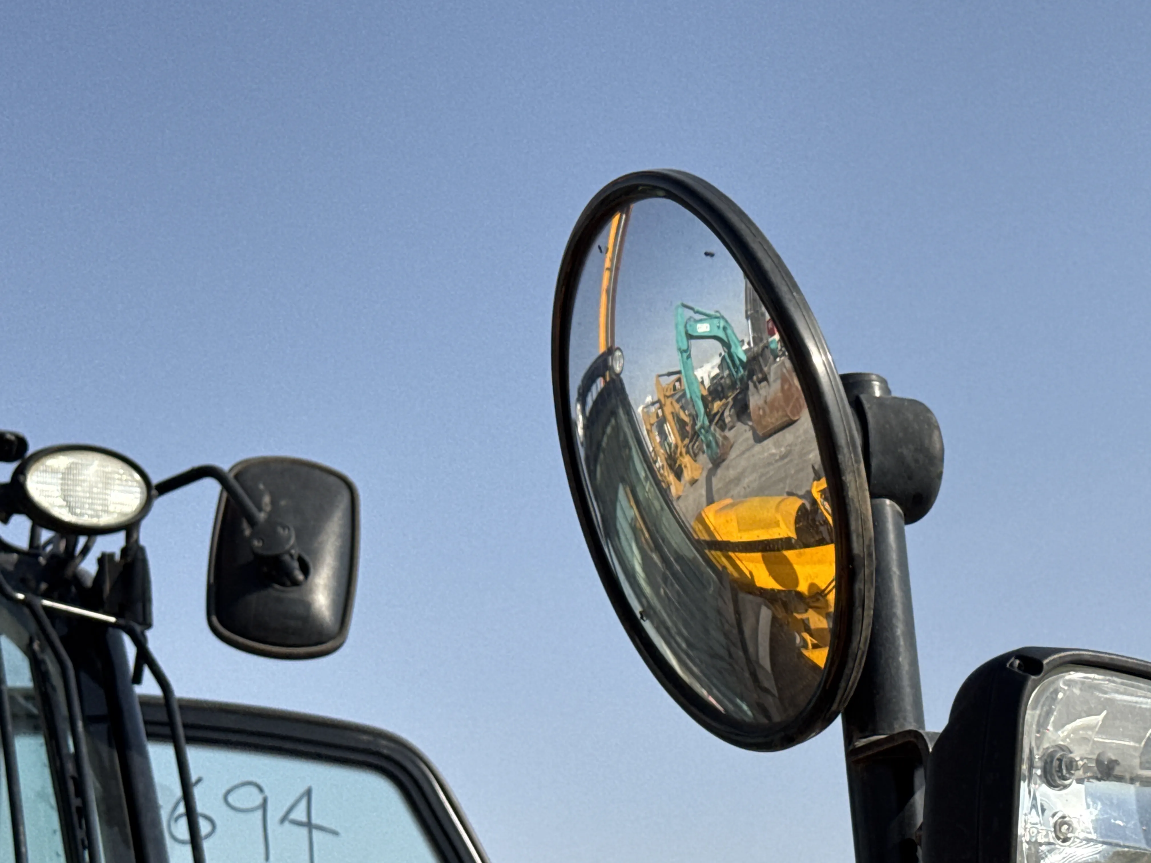THM-002-JCB-540-170-telehandler-inspection-cabin-mirrors-2