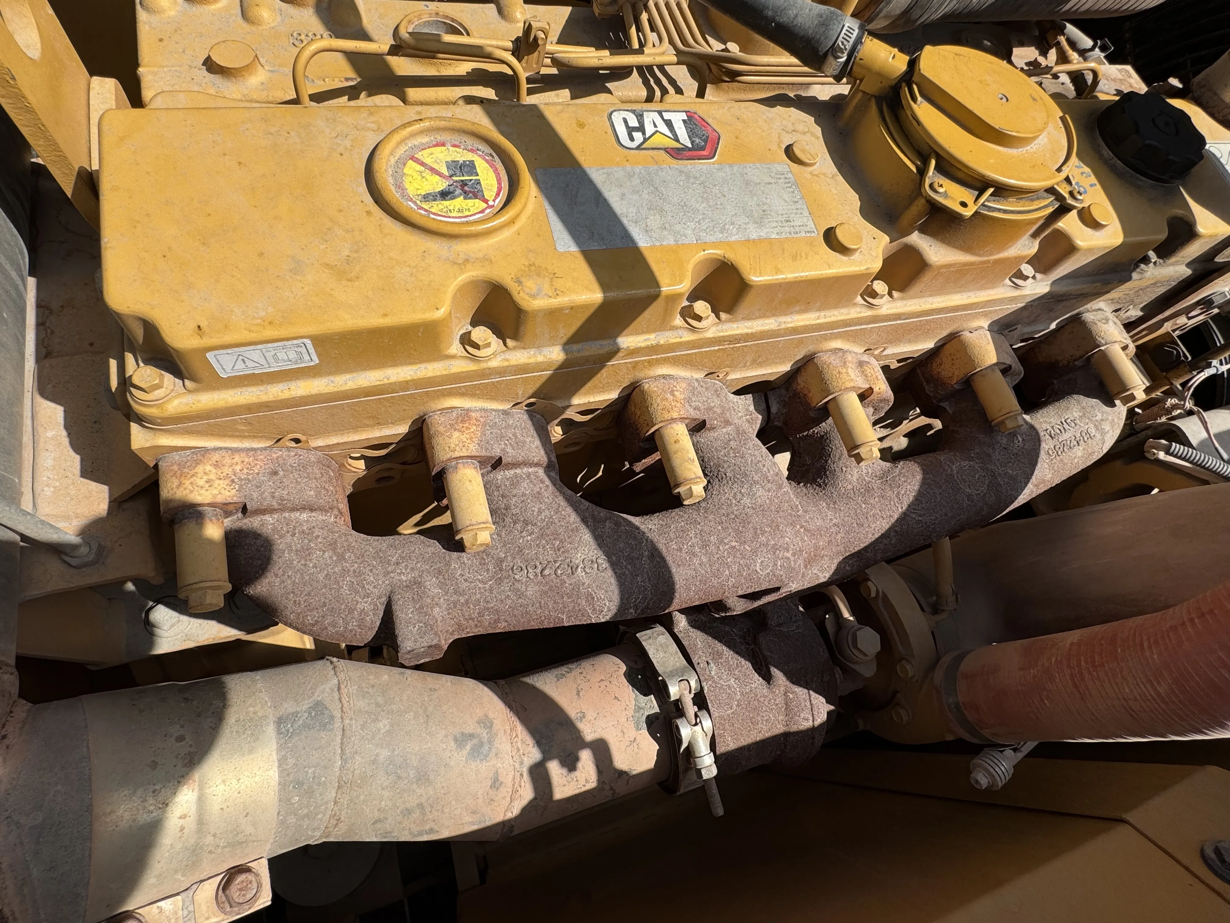 MDX-001-Cat-323D3-medium-excavator-inspection-engine-exhaust-system-2