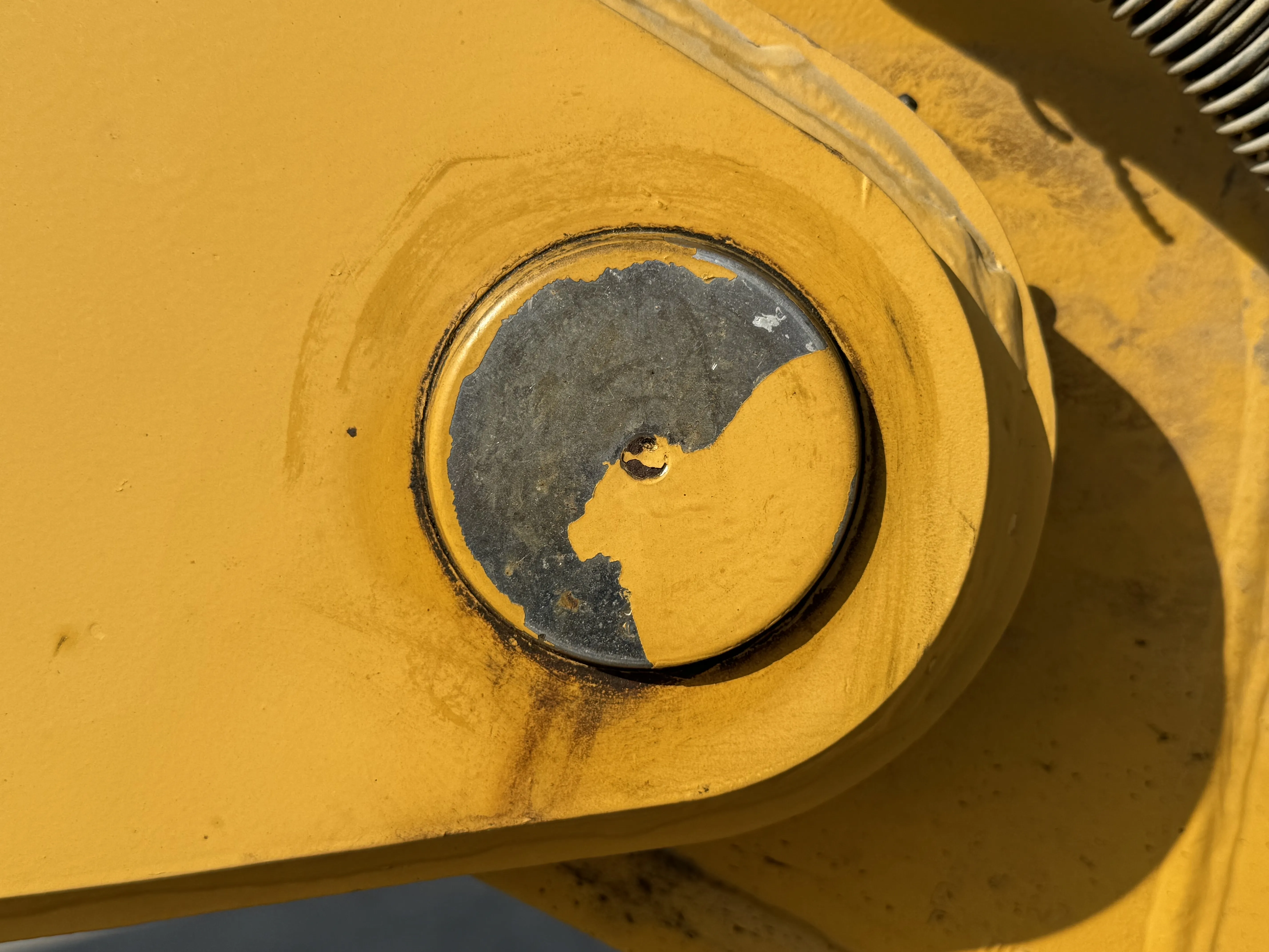 MDX-001-Cat-323D3-medium-excavator-inspection-chassis-pin-and-bushings-boom-to-stick-3
