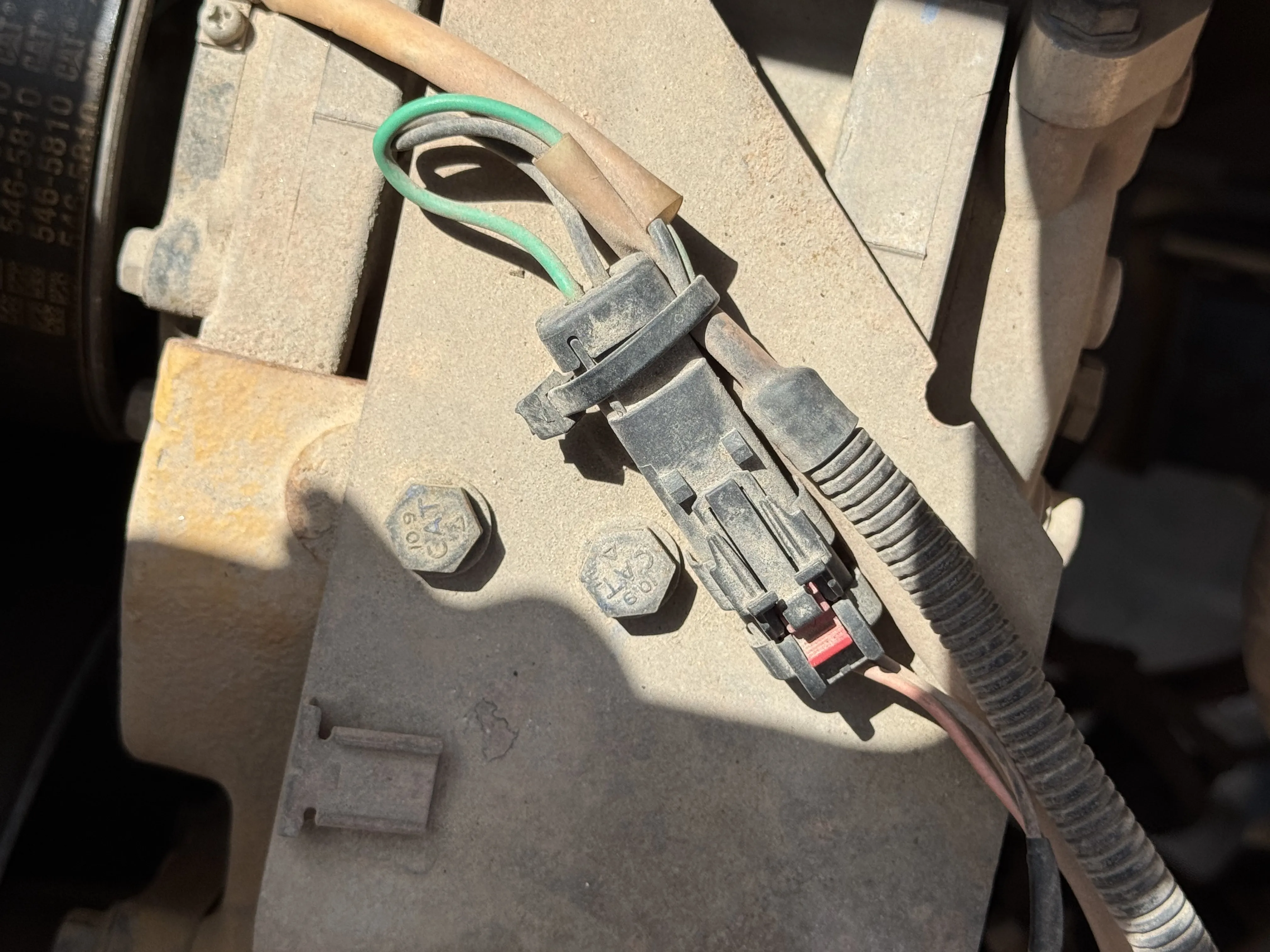 MDX-001-Cat-323D3-medium-excavator-inspection-electronics-main-harness-7