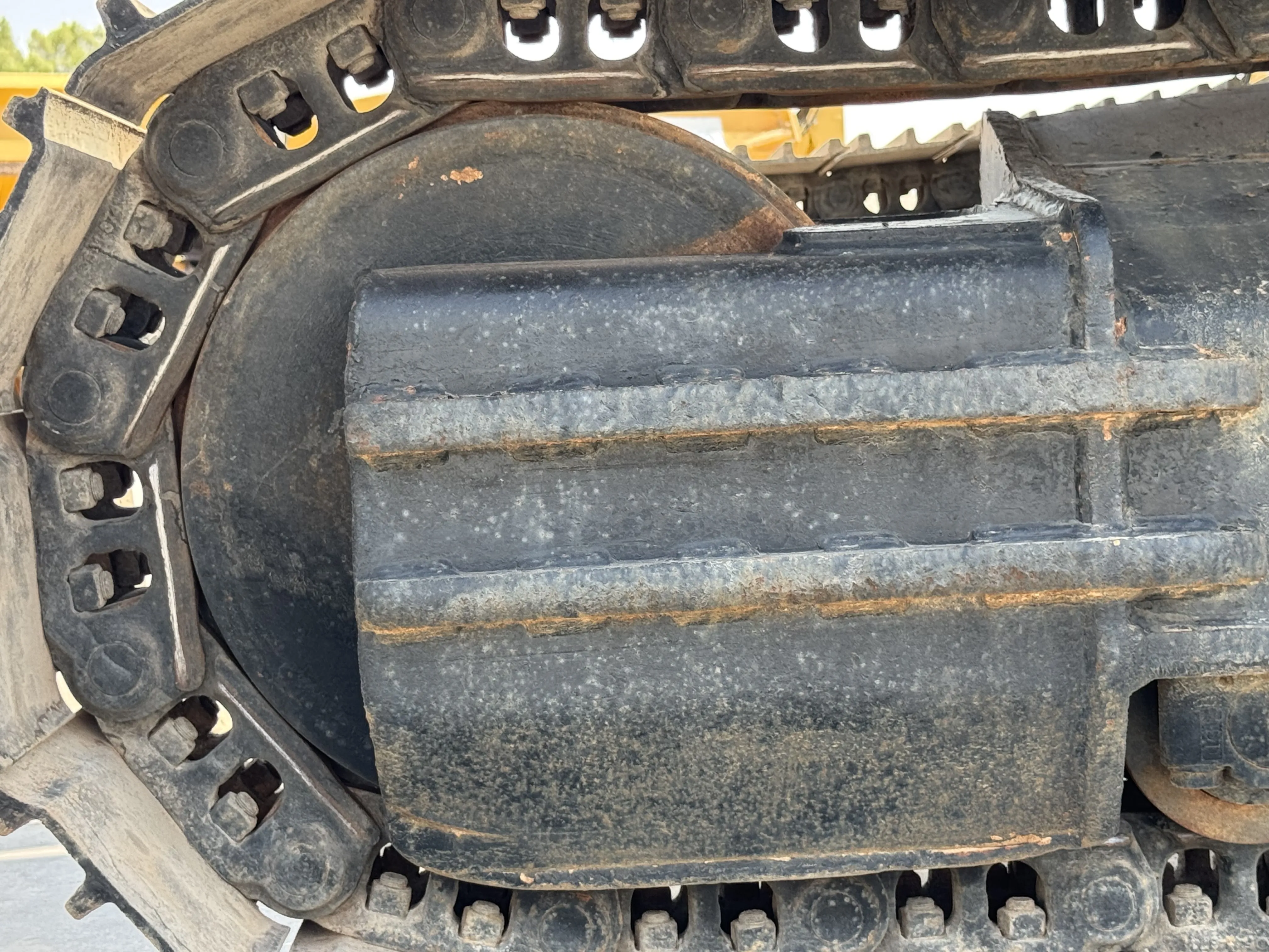 MDX-001-Cat-323D3-medium-excavator-inspection-undercarriage-left-idler-2