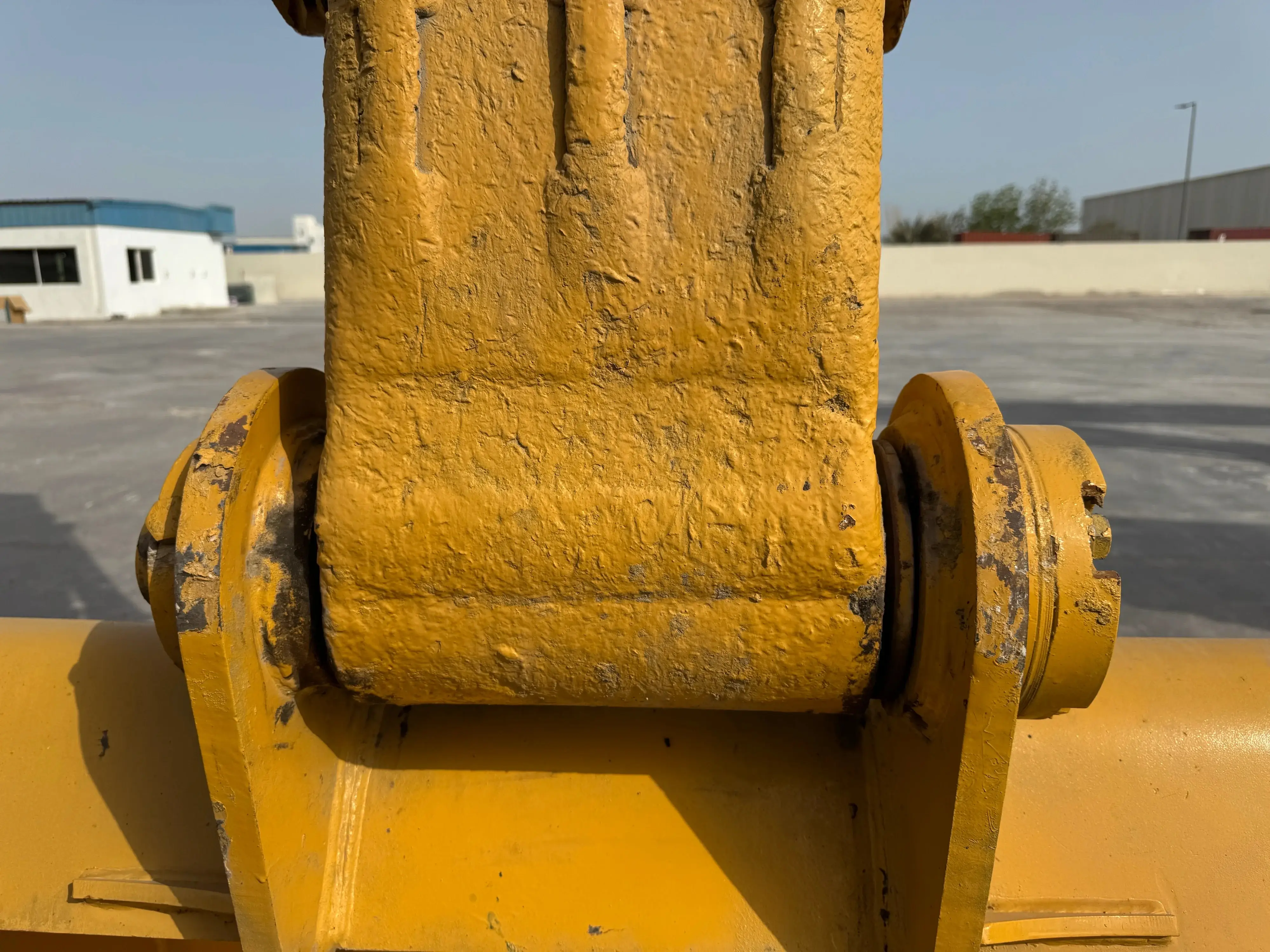 MDX-002-Cat-323D3-medium-excavator-inspection-chassis-stick-3