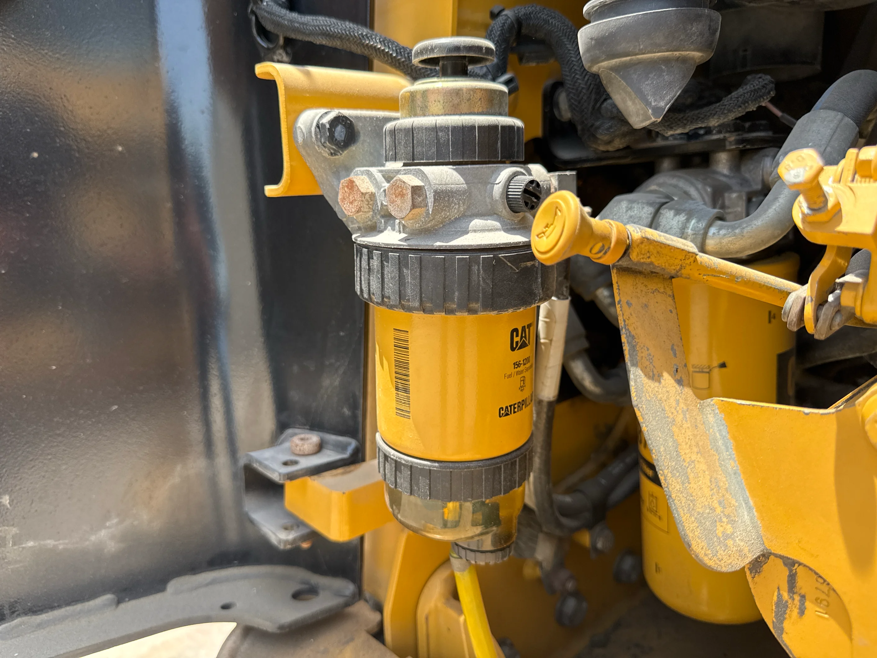 SSL-003-Cat-226B3-skid-steer-loader-inspection-engine-fuel-leaks-2