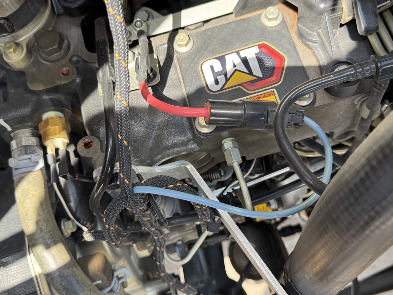 BHL-002- Cat-428-backhoe-loader-inspection-electronic-main-harness-1