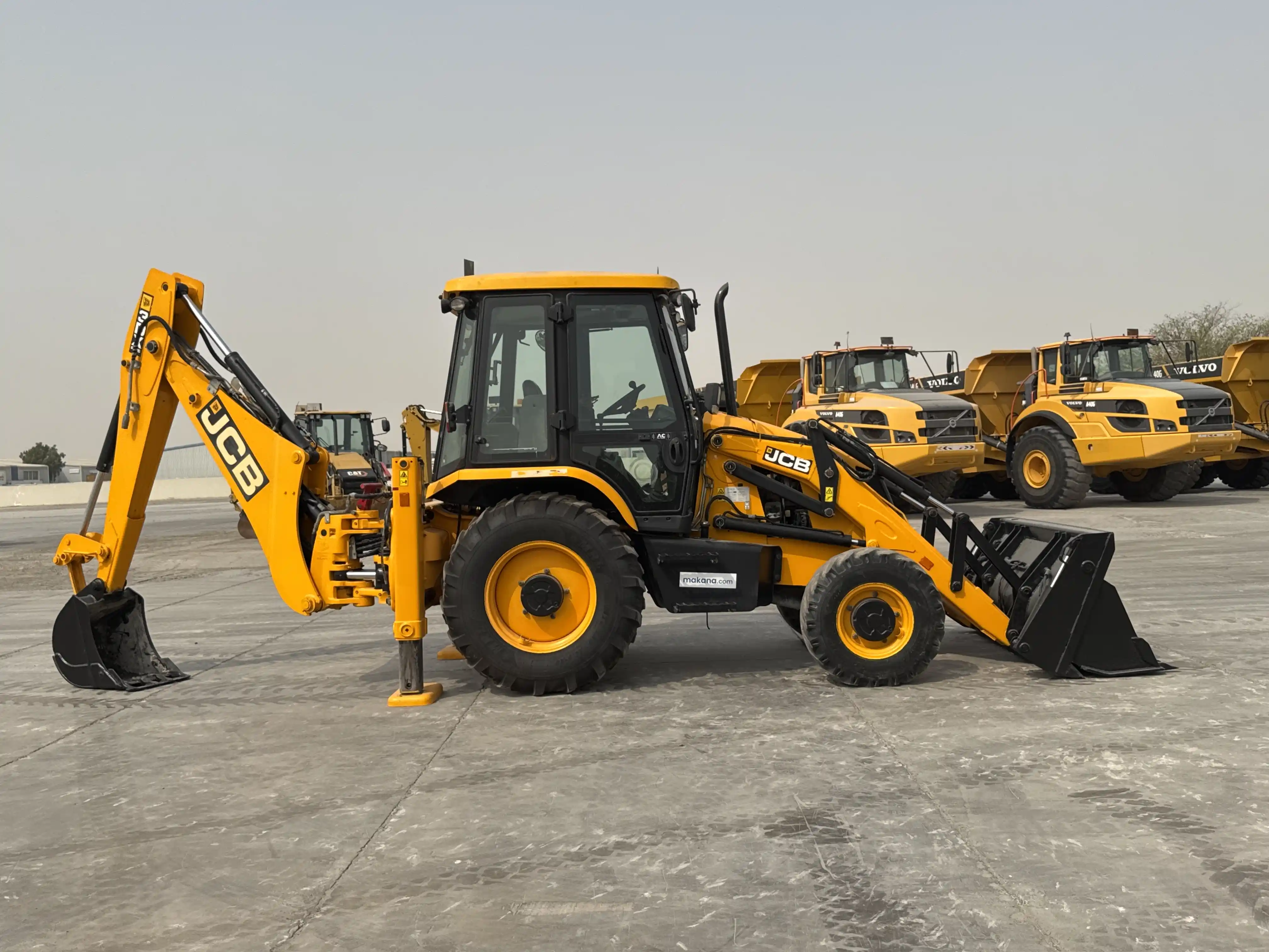 BHL-004-JCB-3DX-Plus-backhoe-loader-inspection-structure-paint