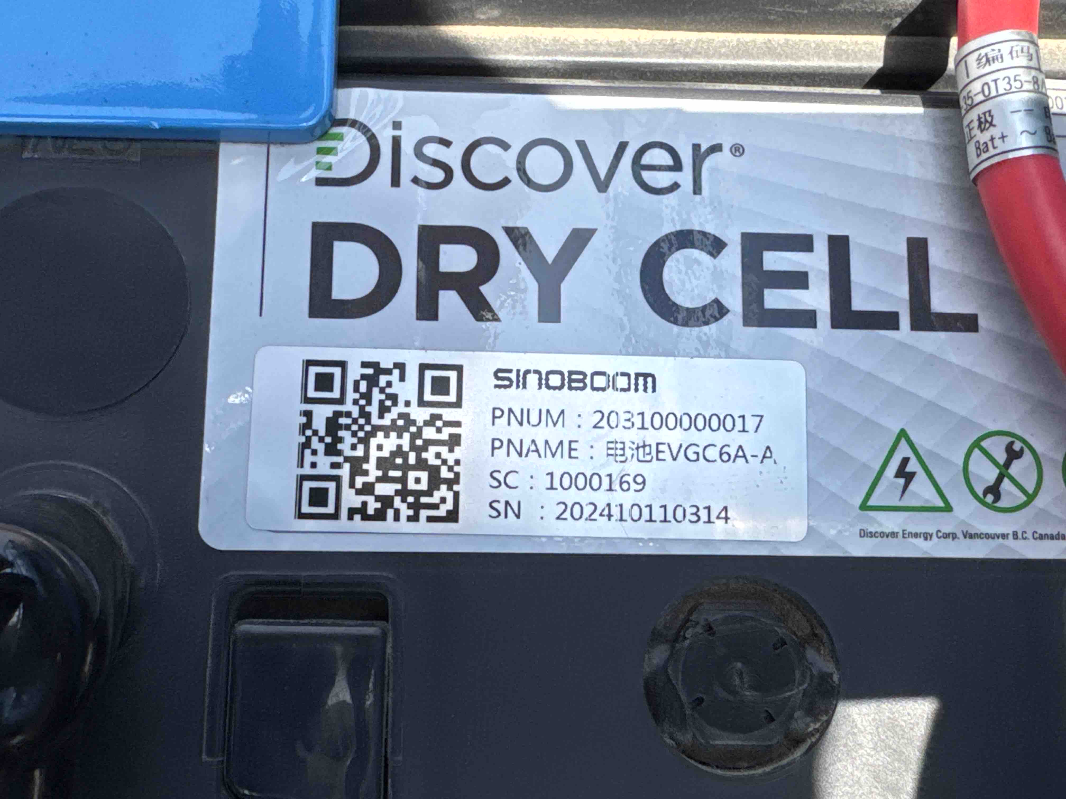 SLA-001-Sinoboom-0608N-electric-scissor-lift-inspection-electronic-Battery-and-charging-system