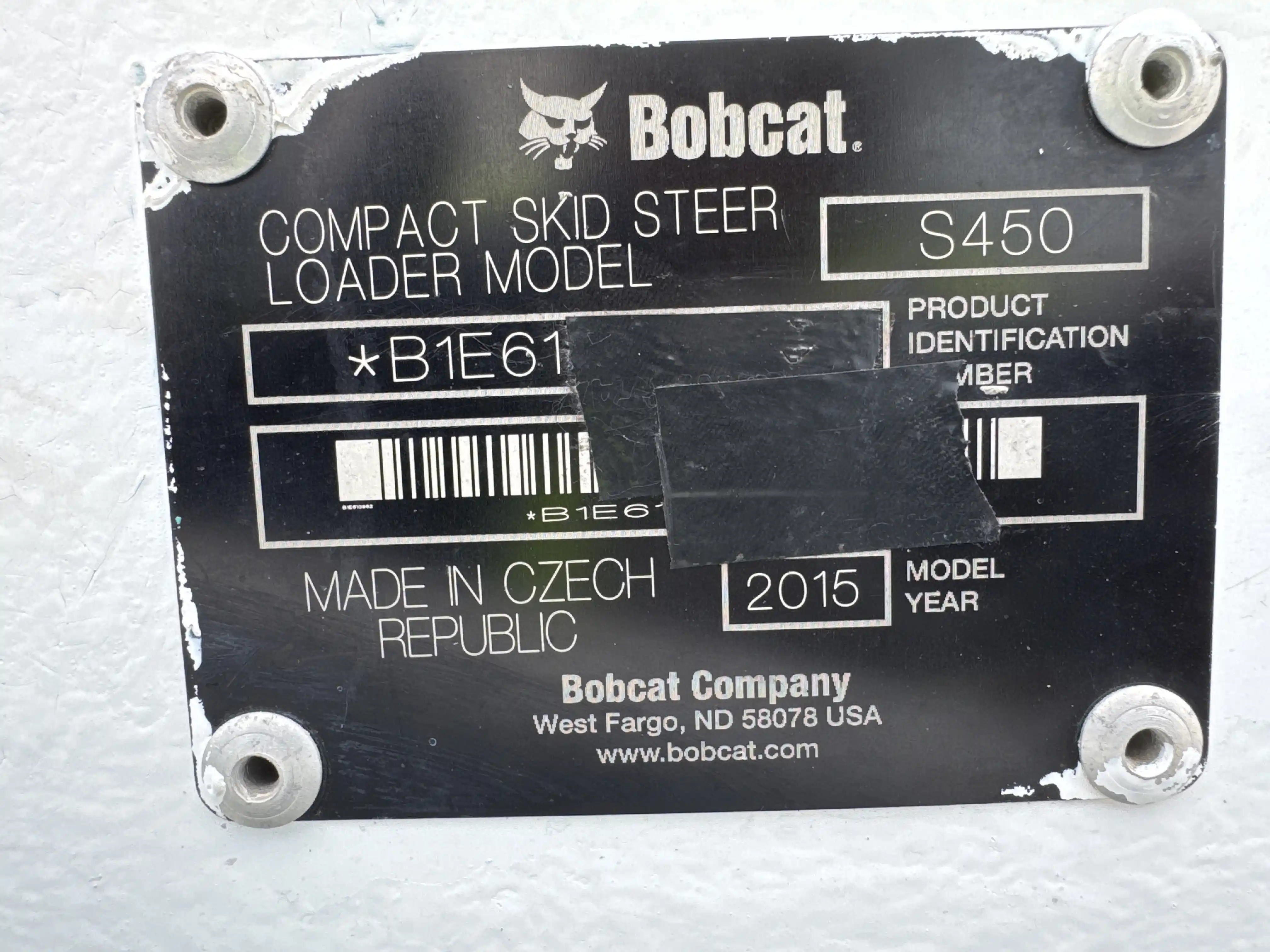 SSL-010-Bobcat-S450-skid-steer-loader-inspection-general-serial-number