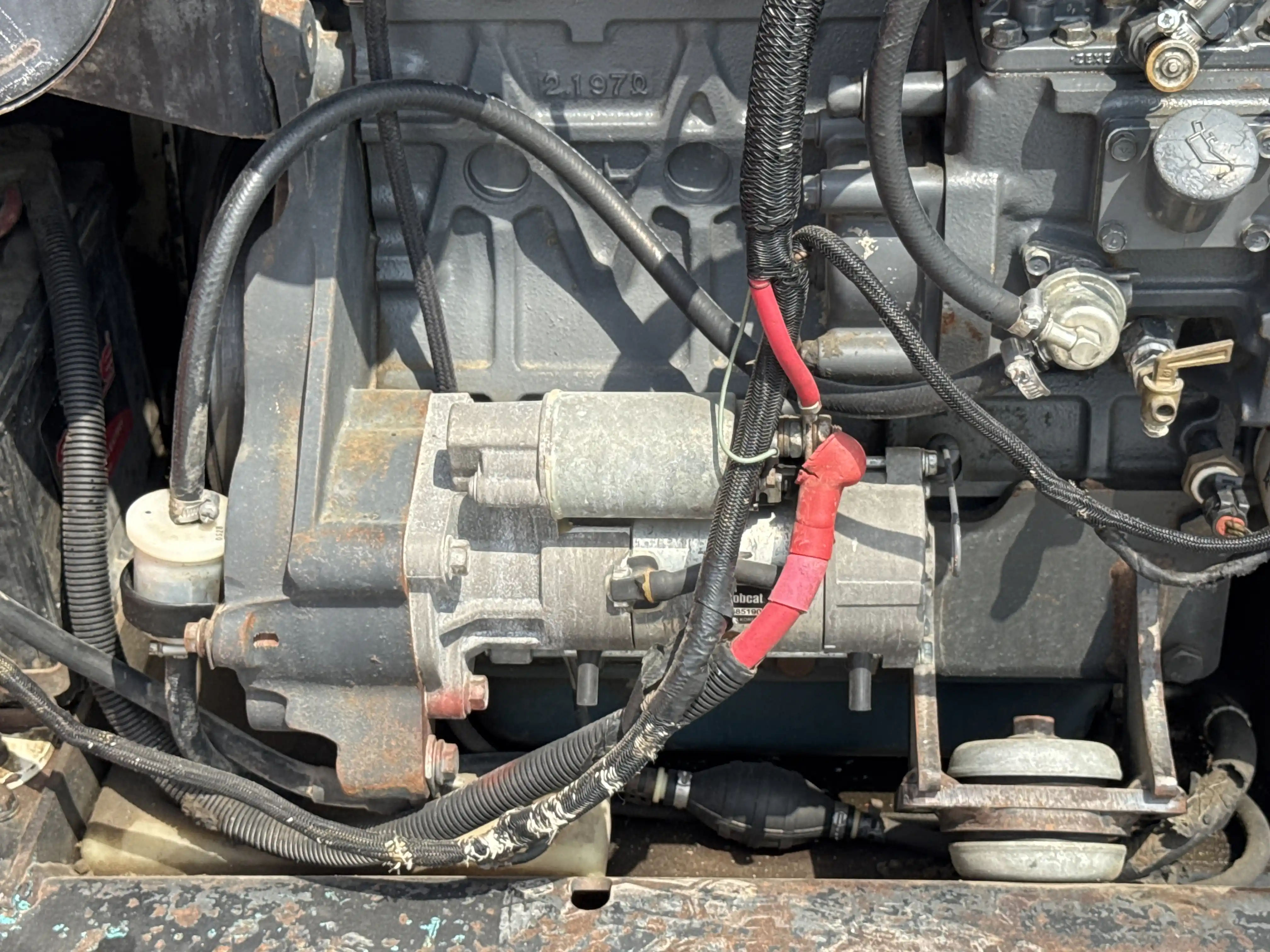 SSL-010-Bobcat-S450-skid-steer-loader-inspection-electronics-main-harness