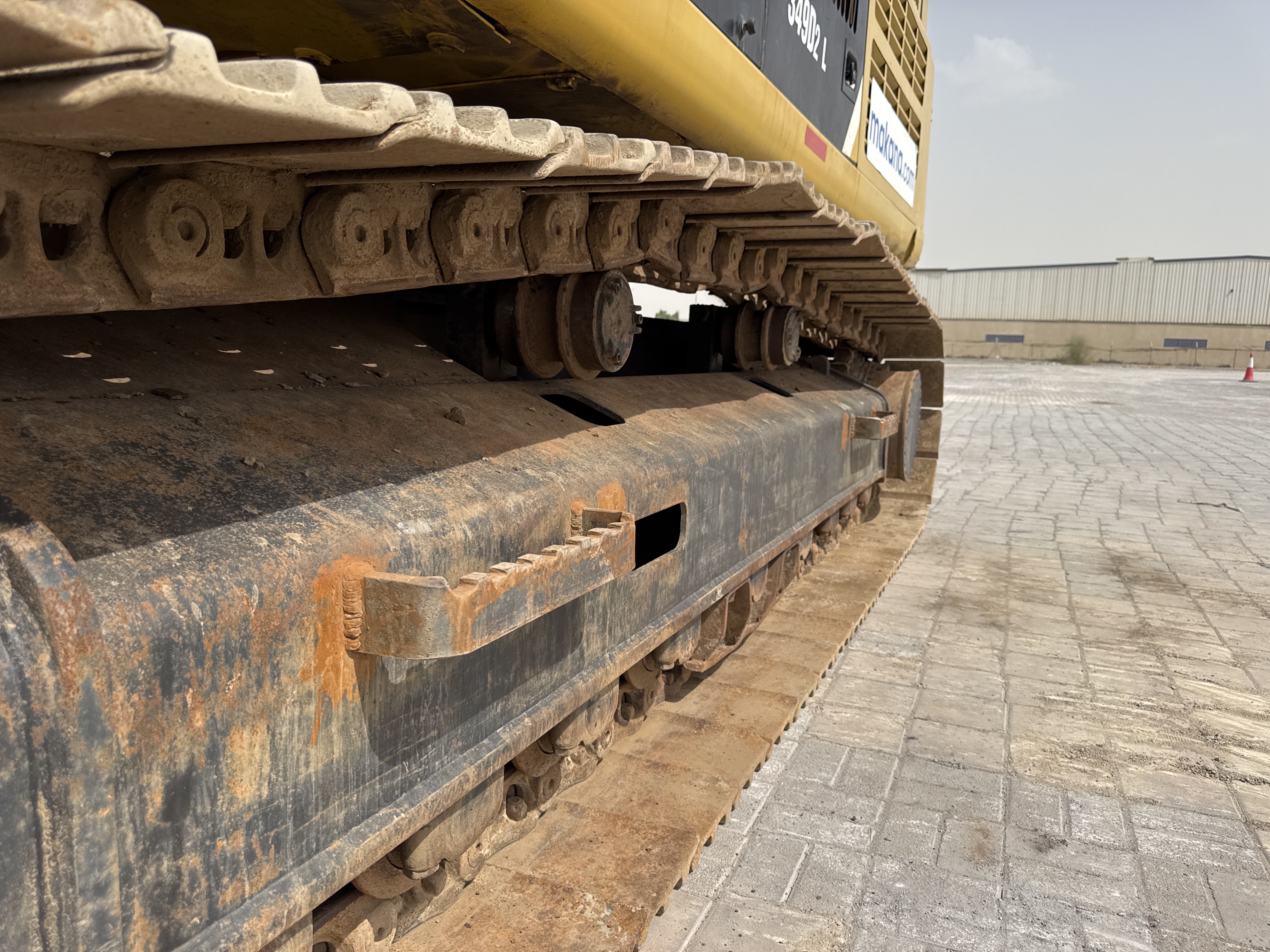 LEX-004-Cat-349D2L-large-excavator-inspection-structure-steps-ladders