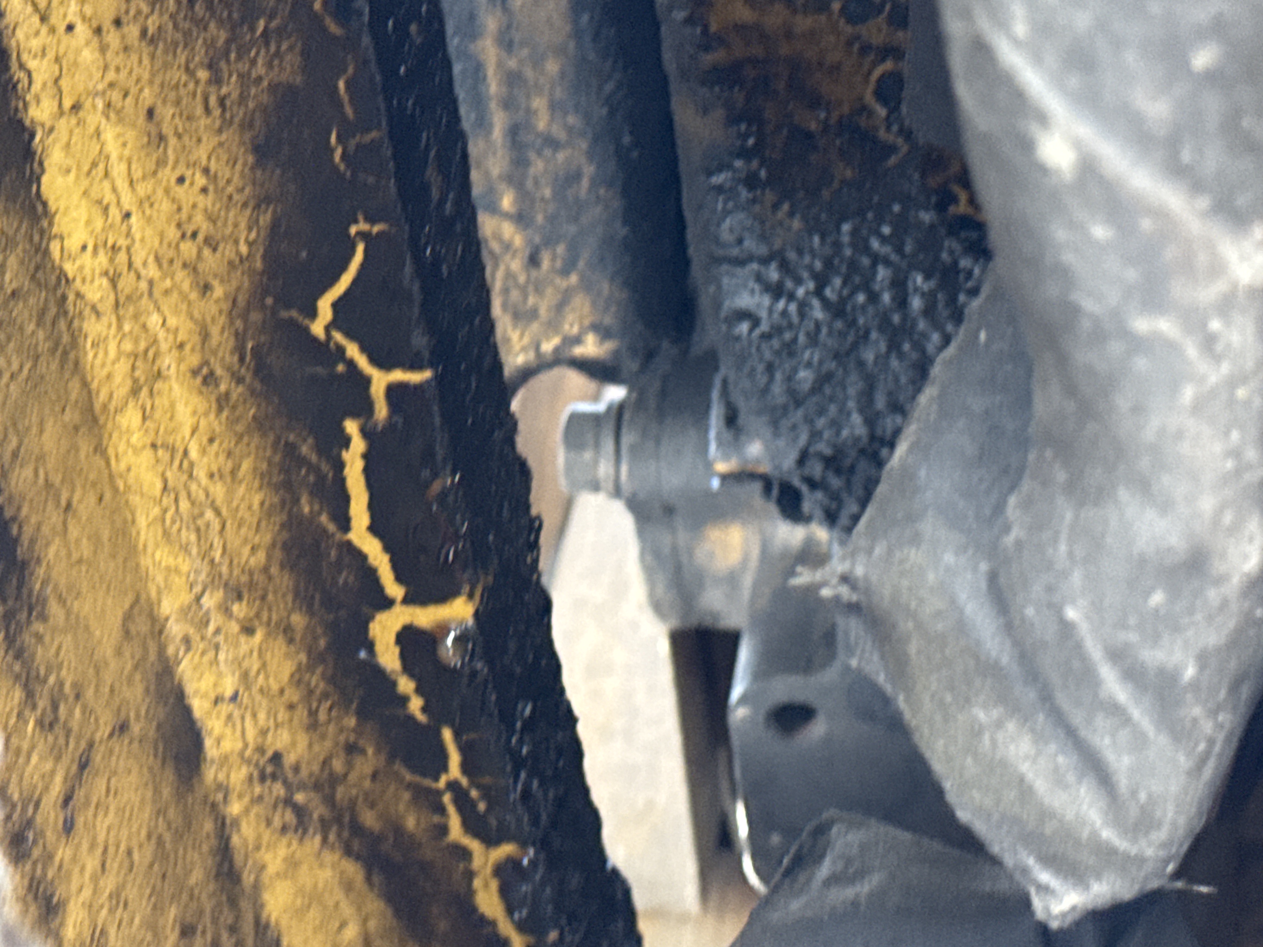 LEX-004-Cat-349D2L-large-excavator-inspection-hydraulics-hydraulic-pump