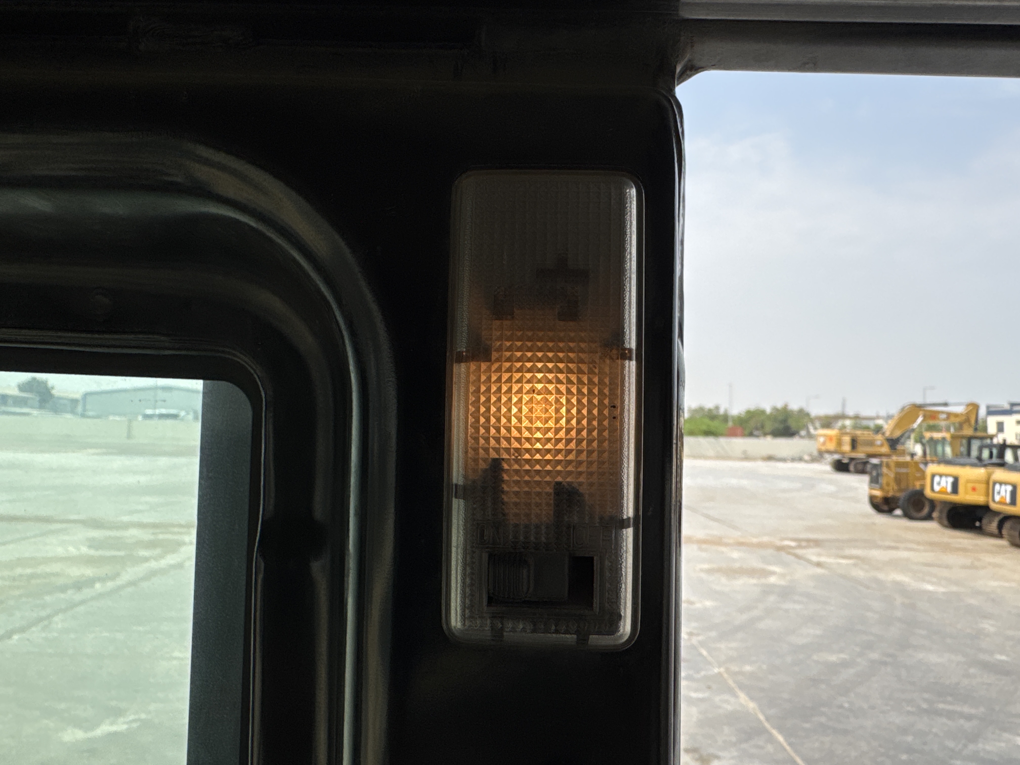 LEX-004-Cat-349D2L-large-excavator-inspection-cabin-cabin-light