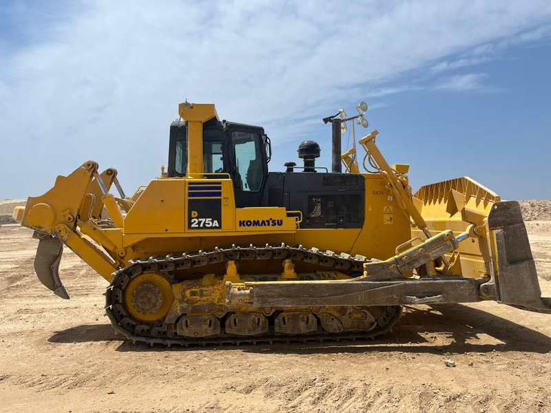 Generation-Komatsu D275A Crawler dozers-exterior