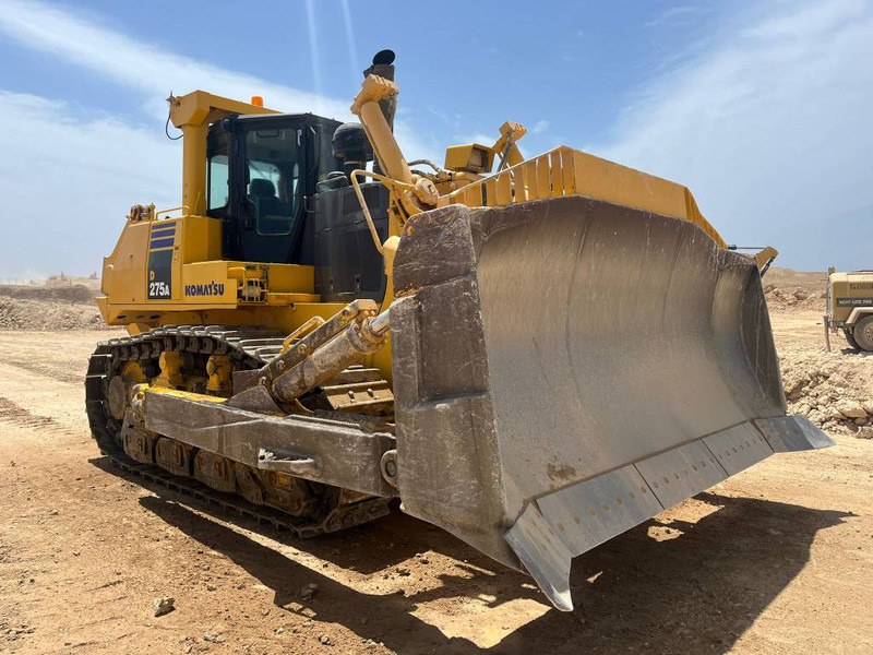 Generation-Komatsu D275A Crawler dozers-exterior