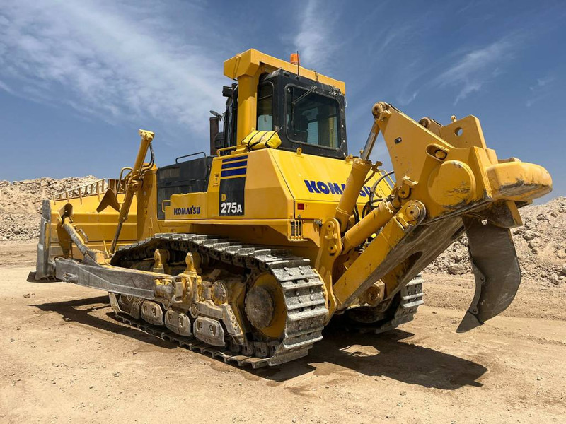 Generation-Komatsu D275A Crawler dozers-exterior