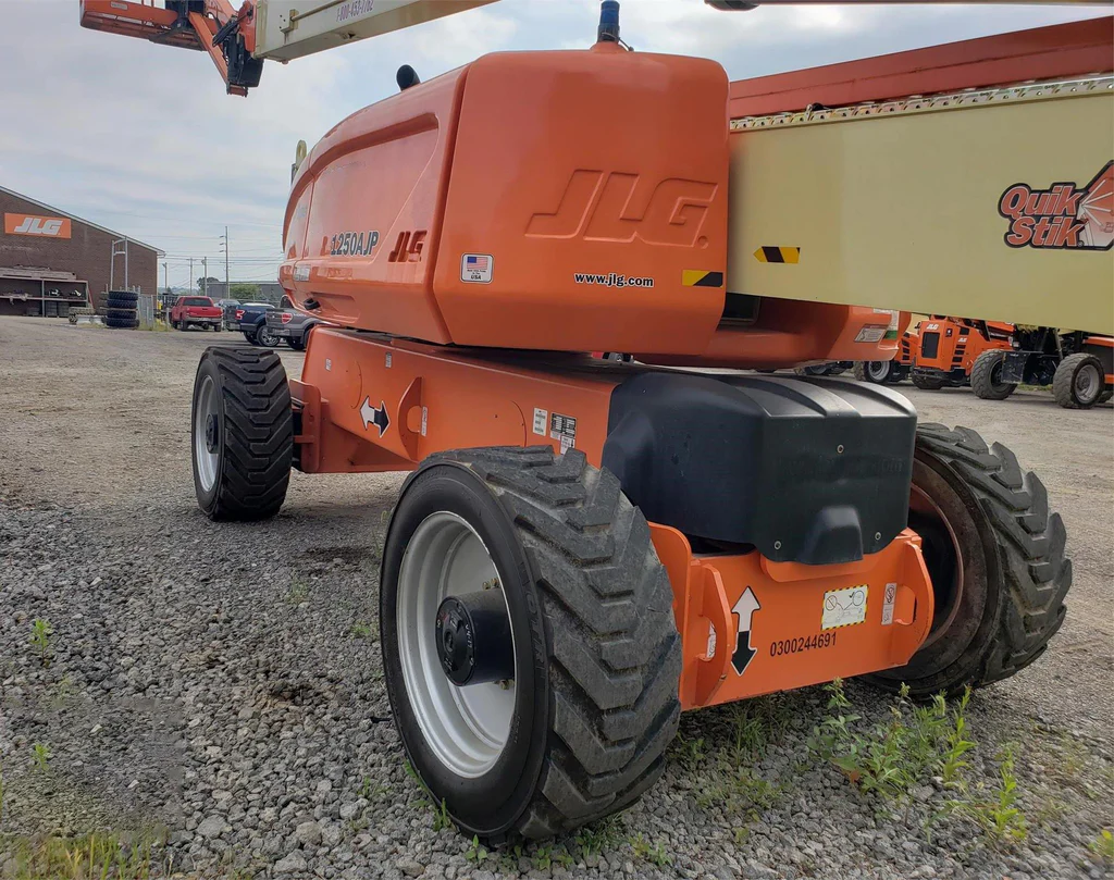 Generation-JLG 1250 Boom lifts-exterior