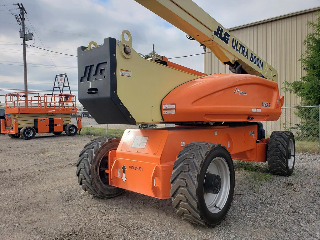 Generation-JLG 1250 Boom lifts-exterior