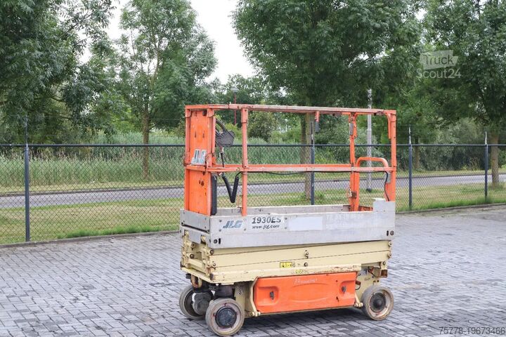 Generation-JLG 1930 Scissor lifts-exterior