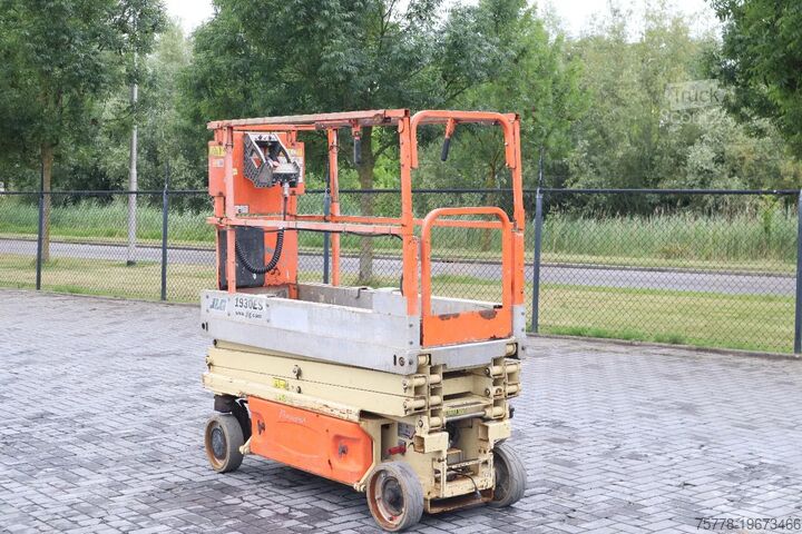 Generation-JLG 1930 Scissor lifts-exterior