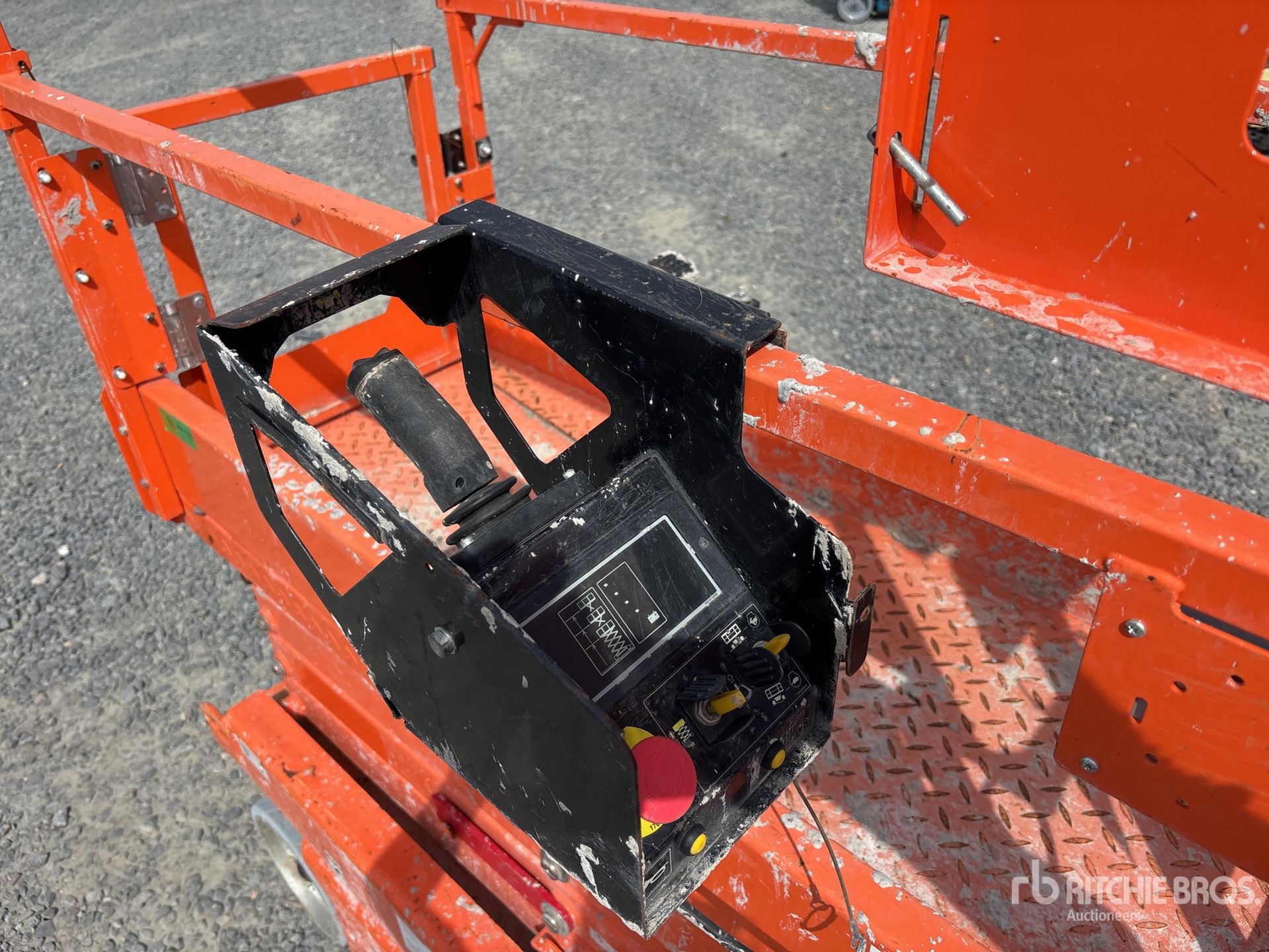 Generation-JLG 1932 Scissor lifts-interior