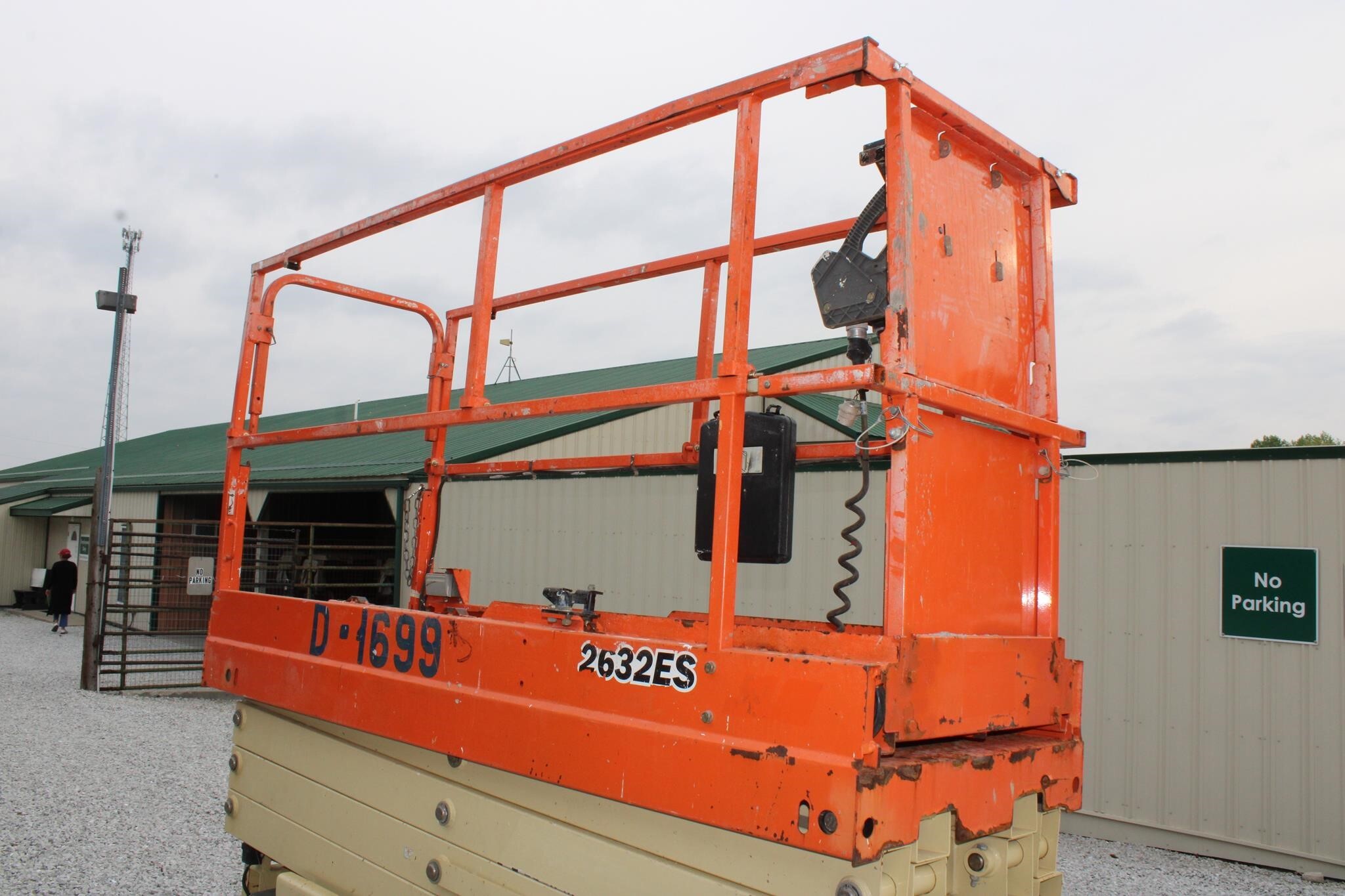 Generation-JLG 2632 Scissor lifts-attachments