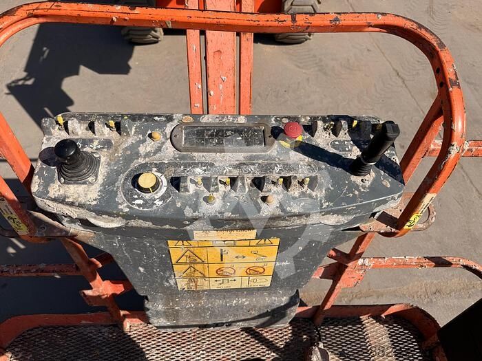 Generation-JLG 450 Boom lifts-interior