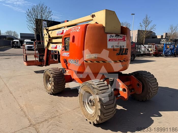 Generation-JLG 450 Boom lifts-exterior