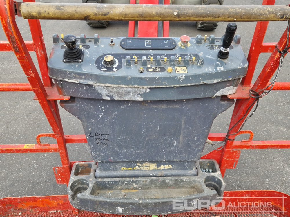 Generation-JLG 600 Boom lifts-interior