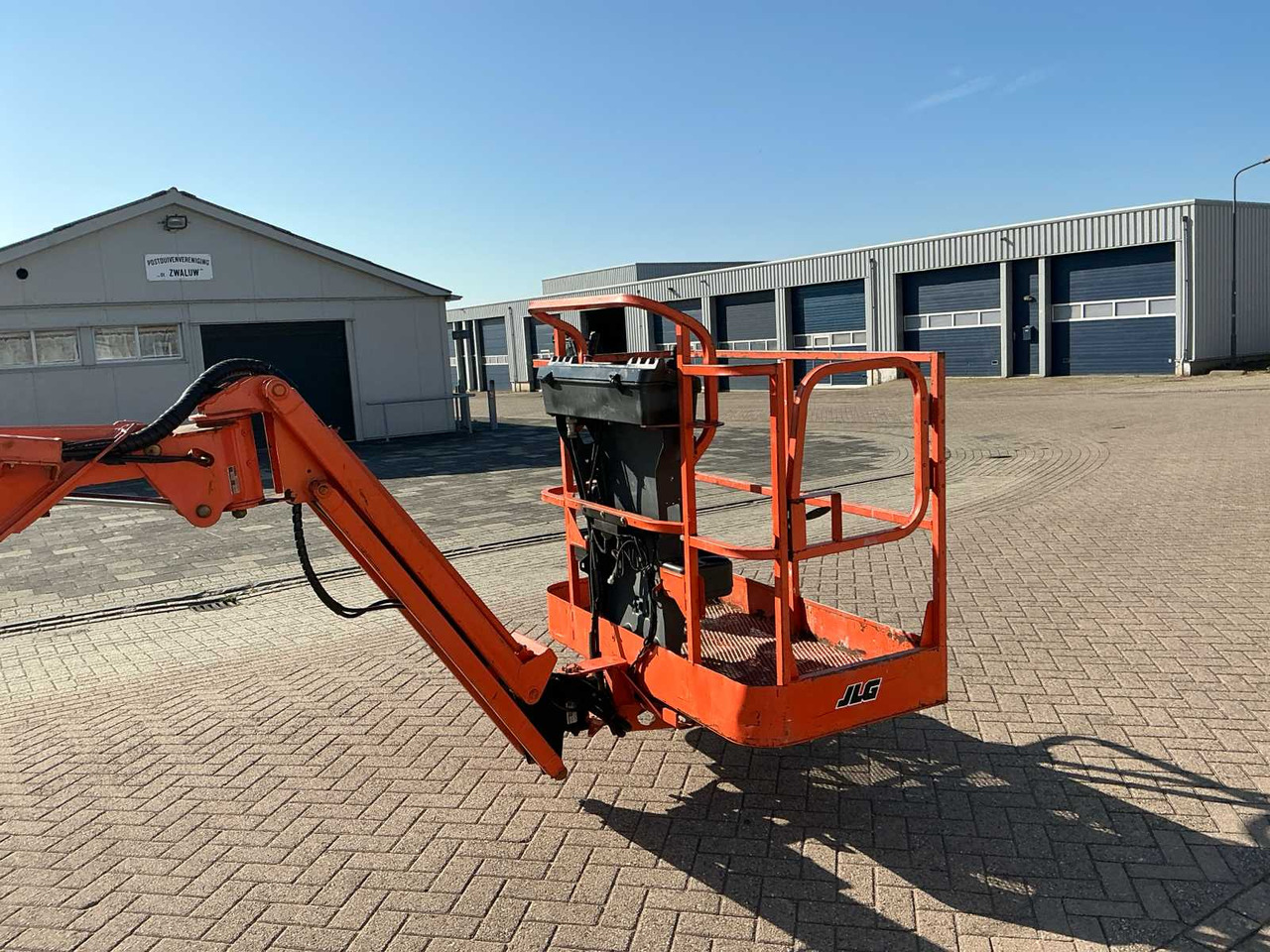 Generation-JLG E400 Boom lifts-attachments