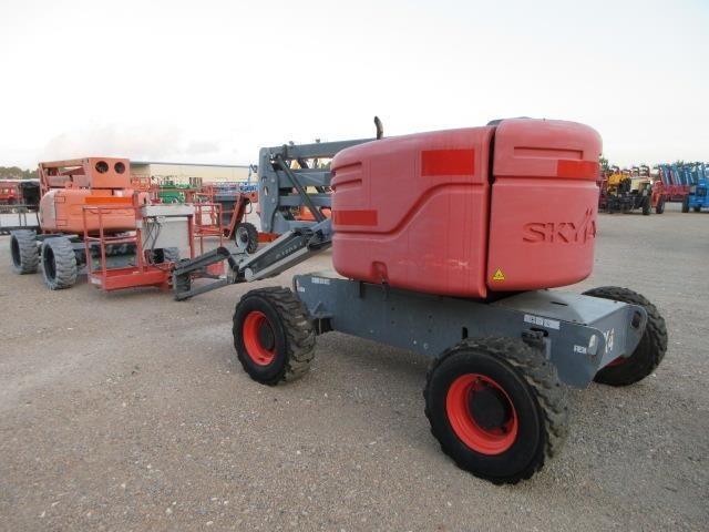 Generation-Skyjack SJ46 Boom lifts-exterior