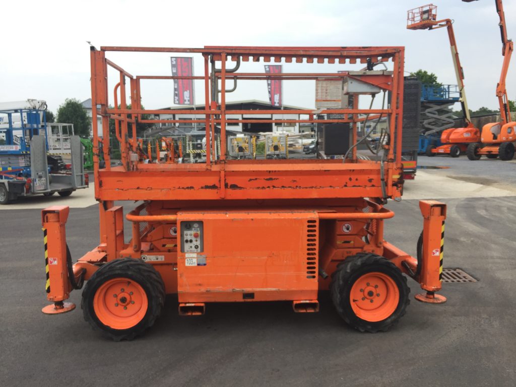 Generation-Skyjack SJ6826 Scissor lifts-exterior