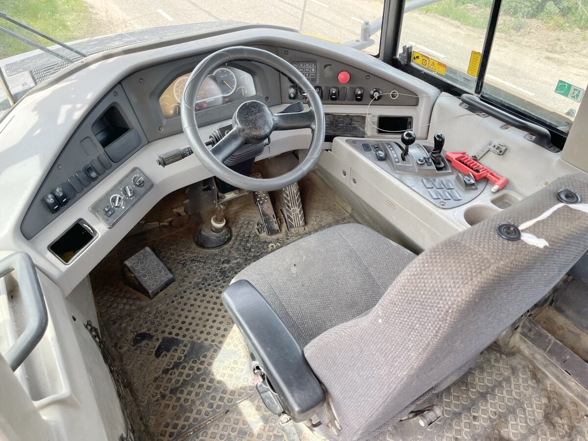 Generation-Volvo A40 Articulated dump trucks-interior